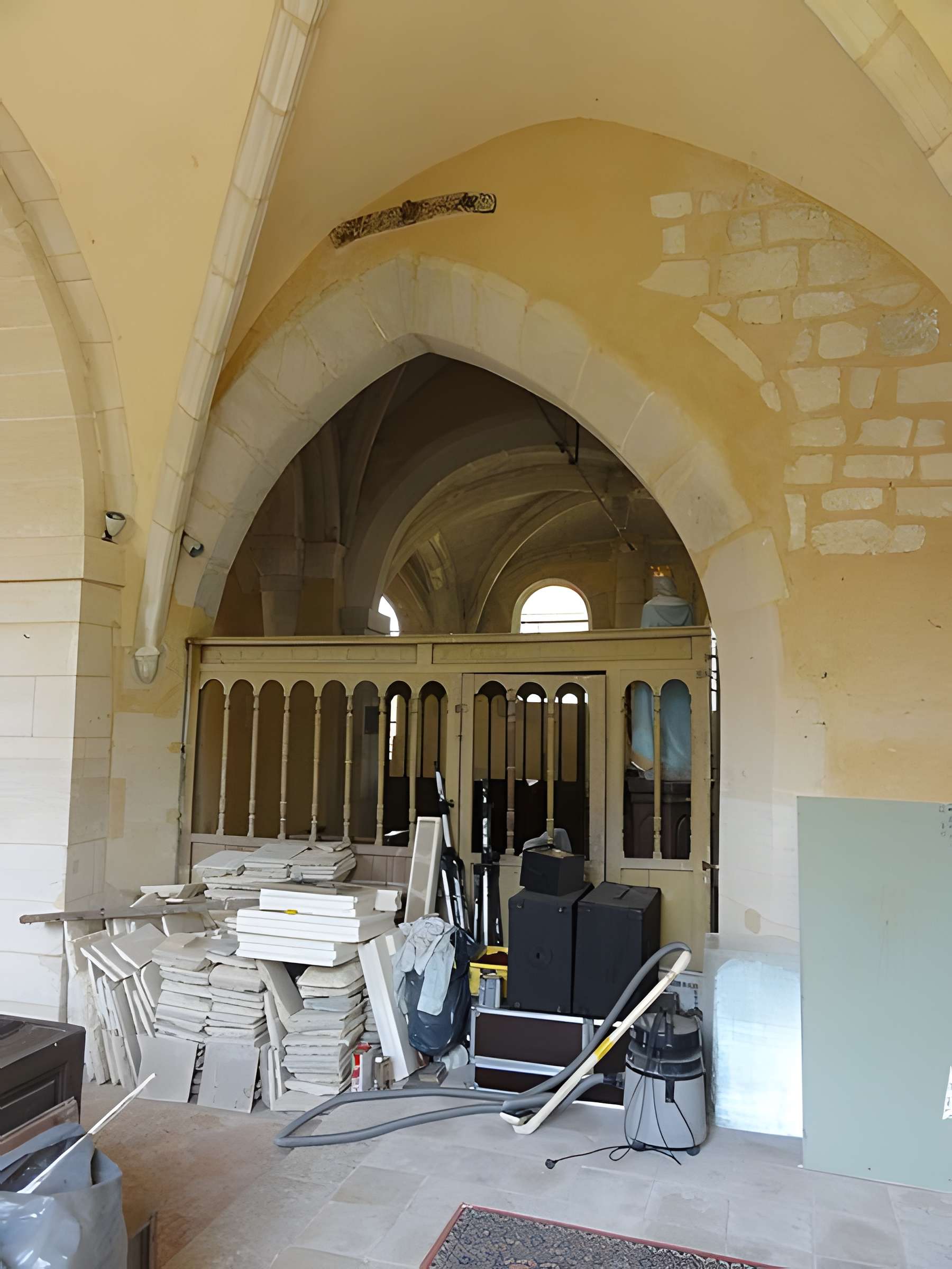 Église Saint-Aignan d'Arthies