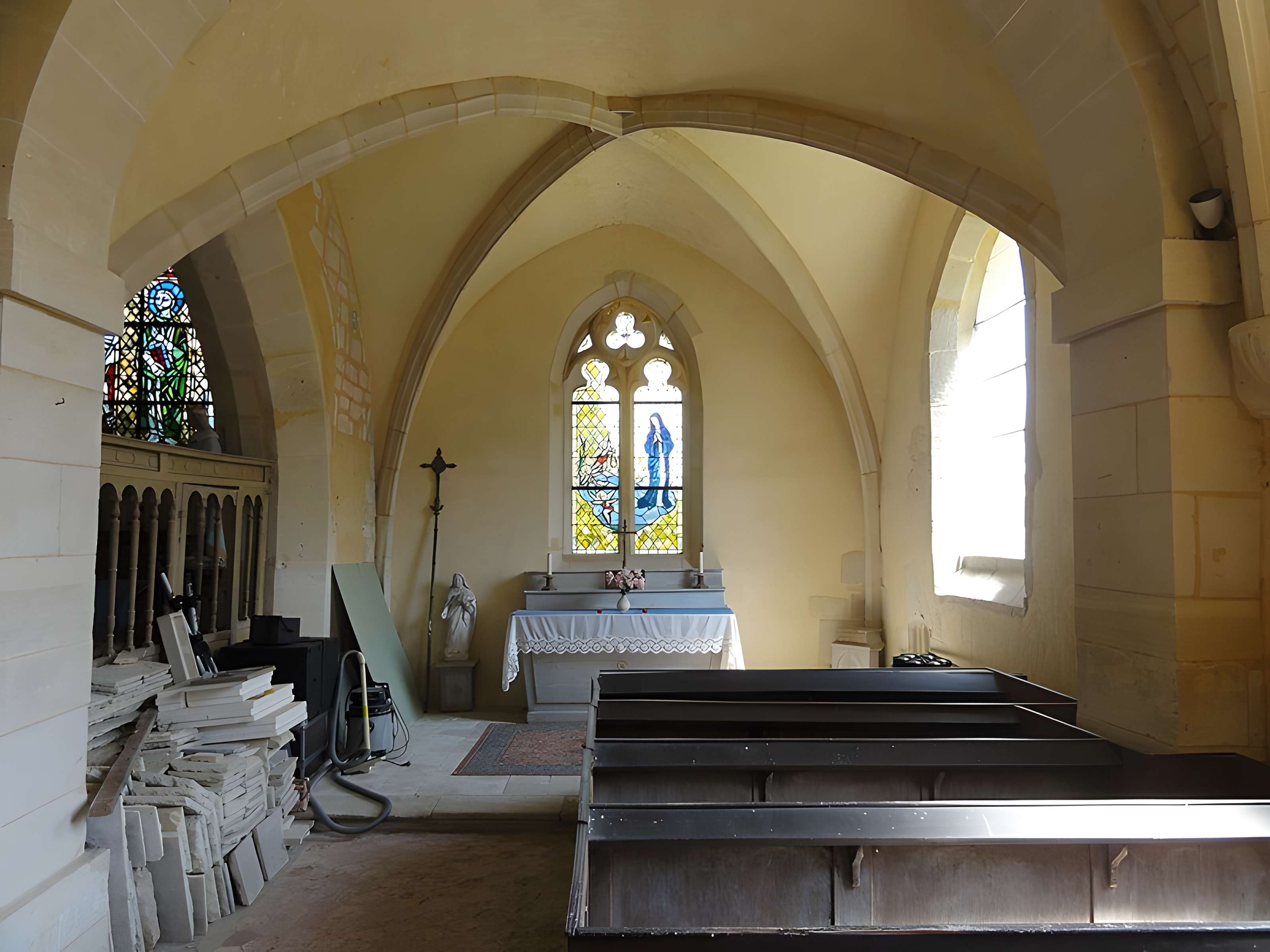 Église Saint-Aignan d'Arthies