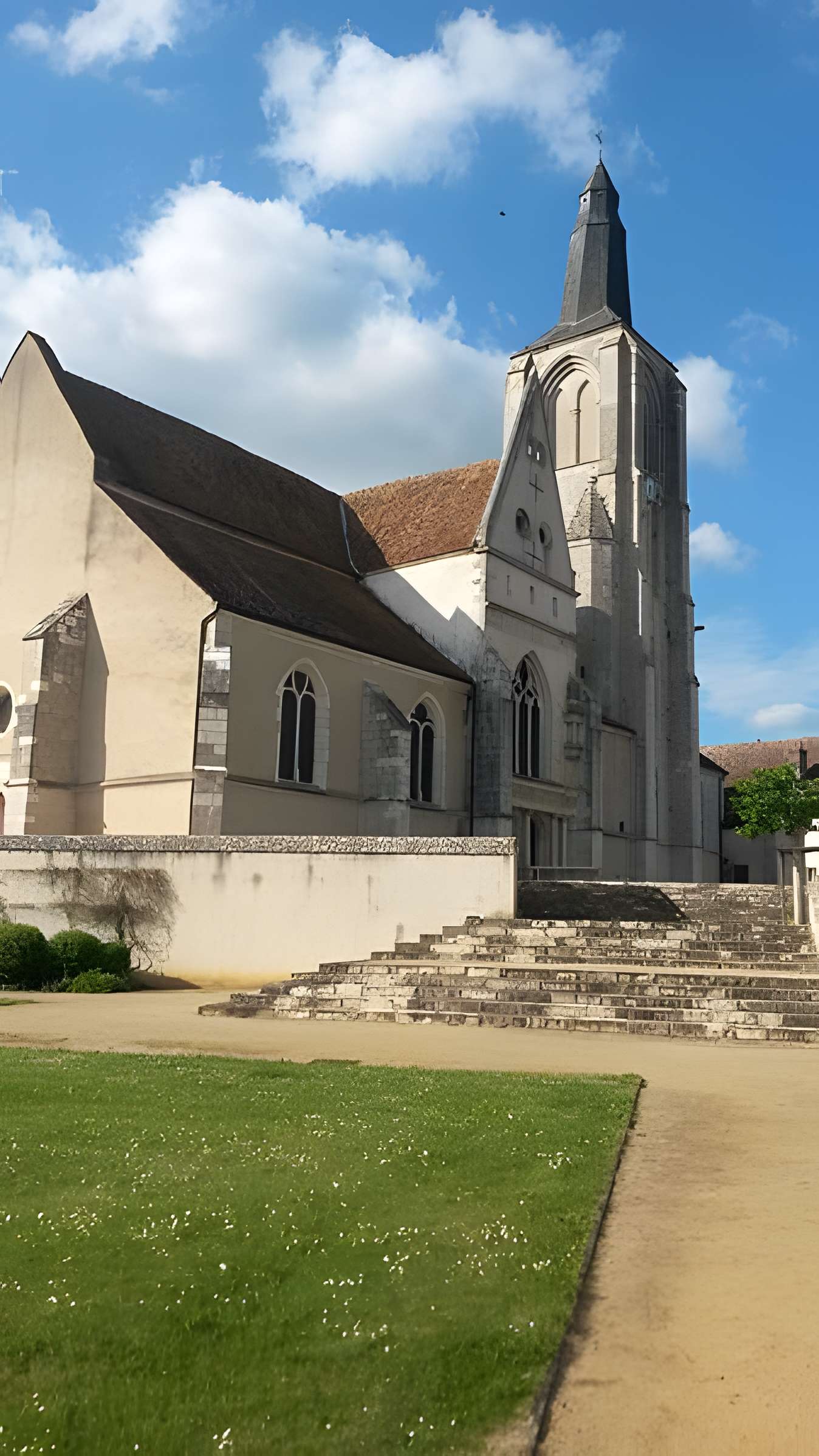 Église Saint-Aignan de Bonny-sur-Loire