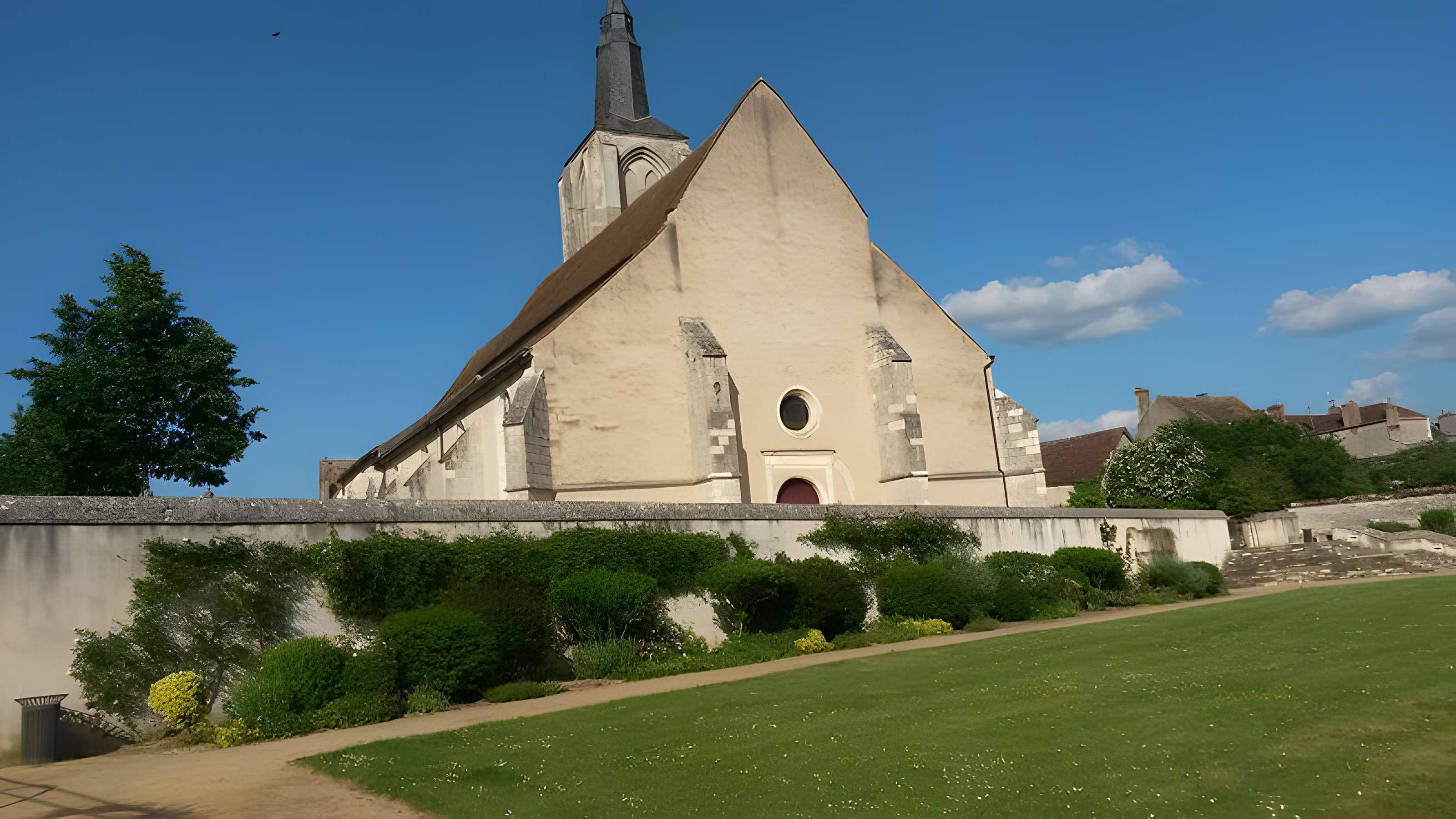 Église Saint-Aignan de Bonny-sur-Loire