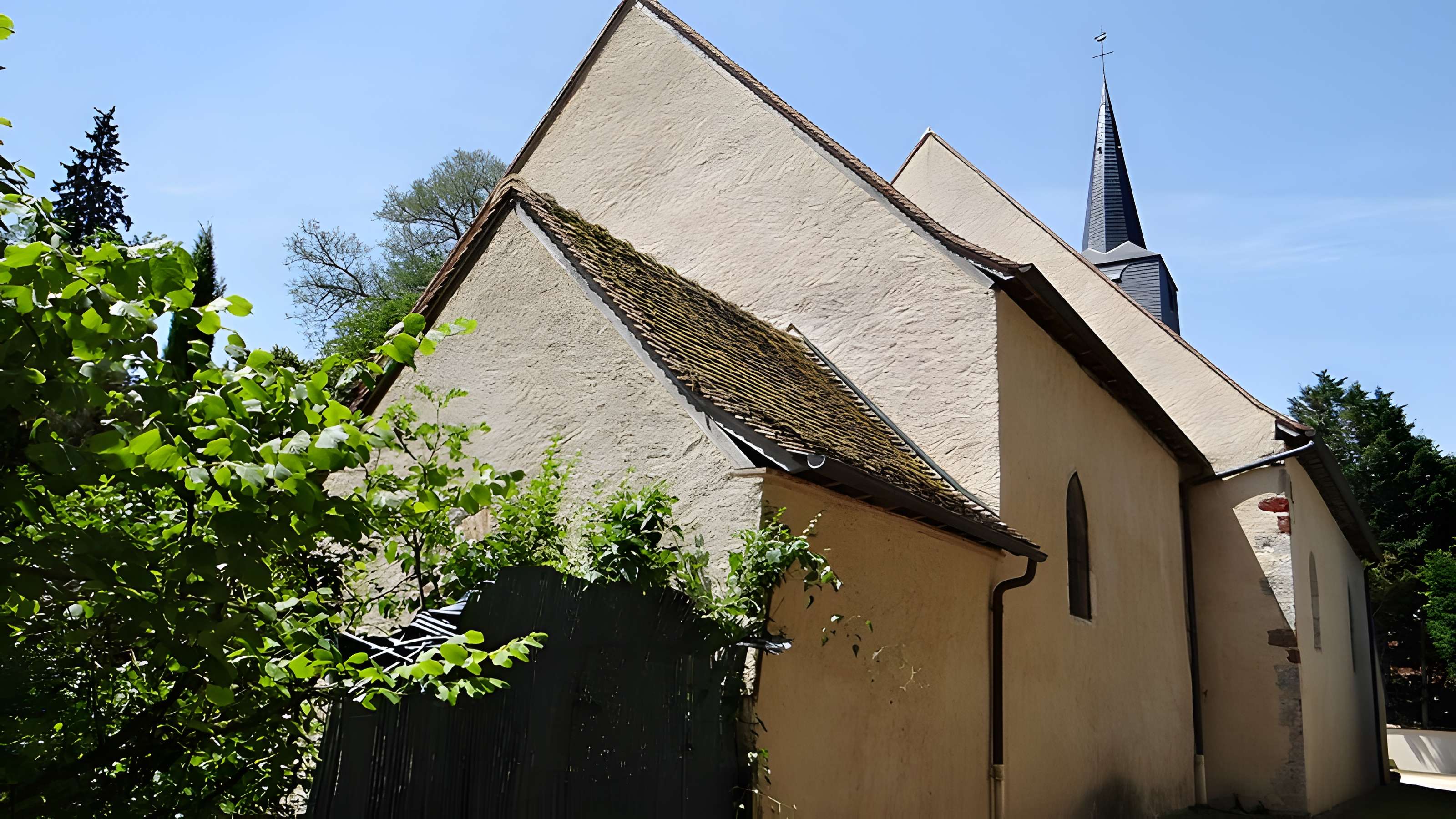 Église Saint-Aignan de Brinay