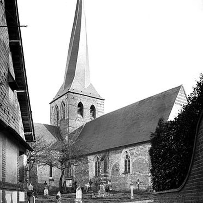 Photo de Église Saint-Aignan de Bures-en-Bray