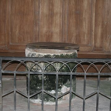 Église Saint-Aignan de Chalou-Moulineux