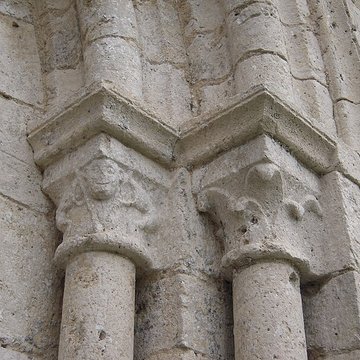 Église Saint-Aignan de Chalou-Moulineux