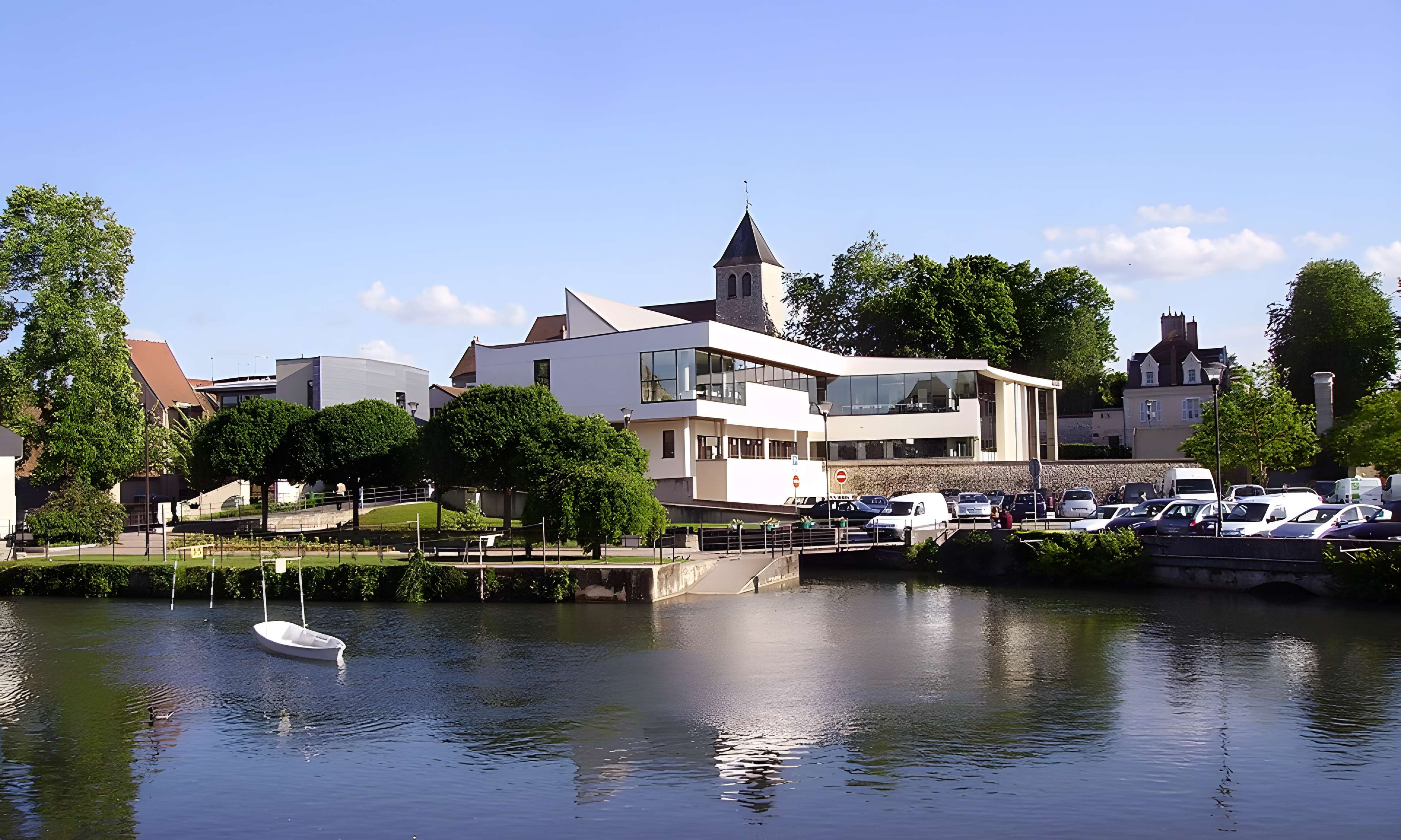Église Saint-Aignan de Cosne-Cours-sur-Loire