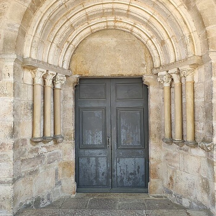 Photo de Église Saint-Aignan de Gevrey-Chambertin
