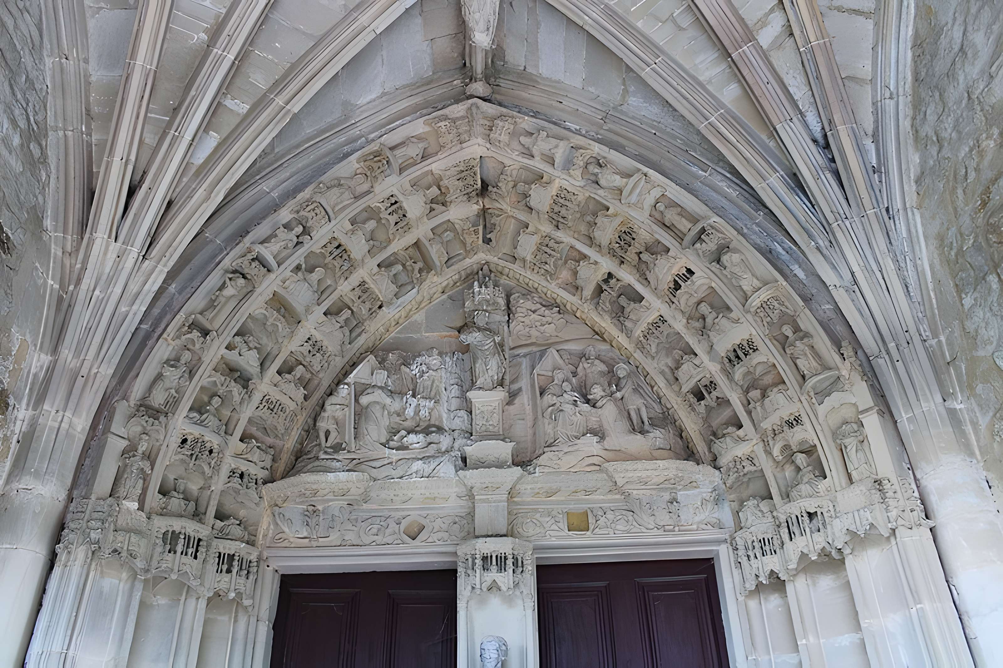 Église Saint-Aignan de Poissons