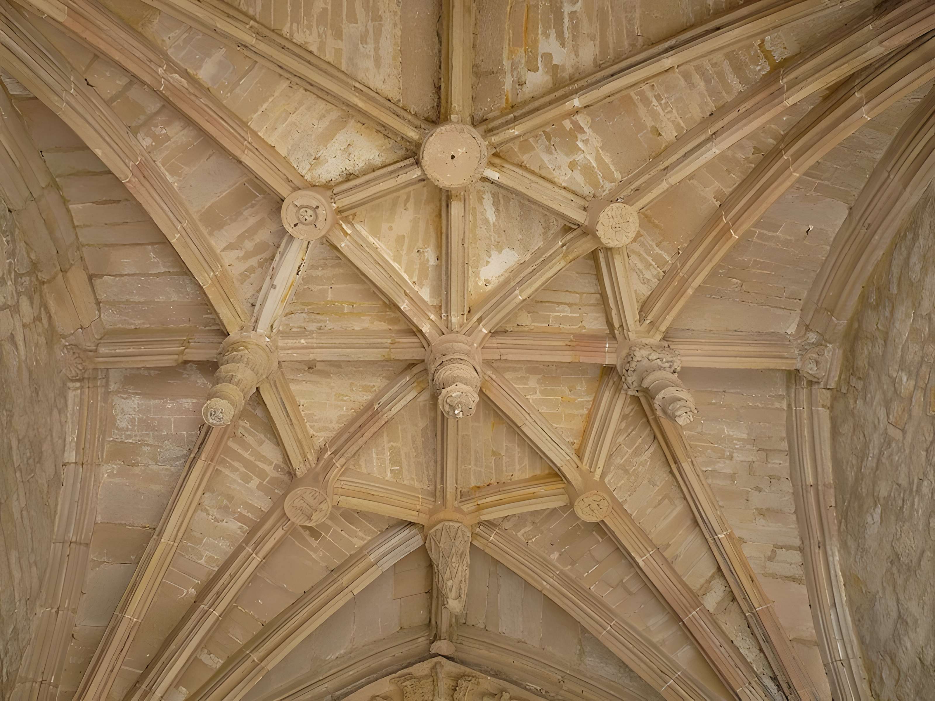 Église Saint-Aignan de Poissons