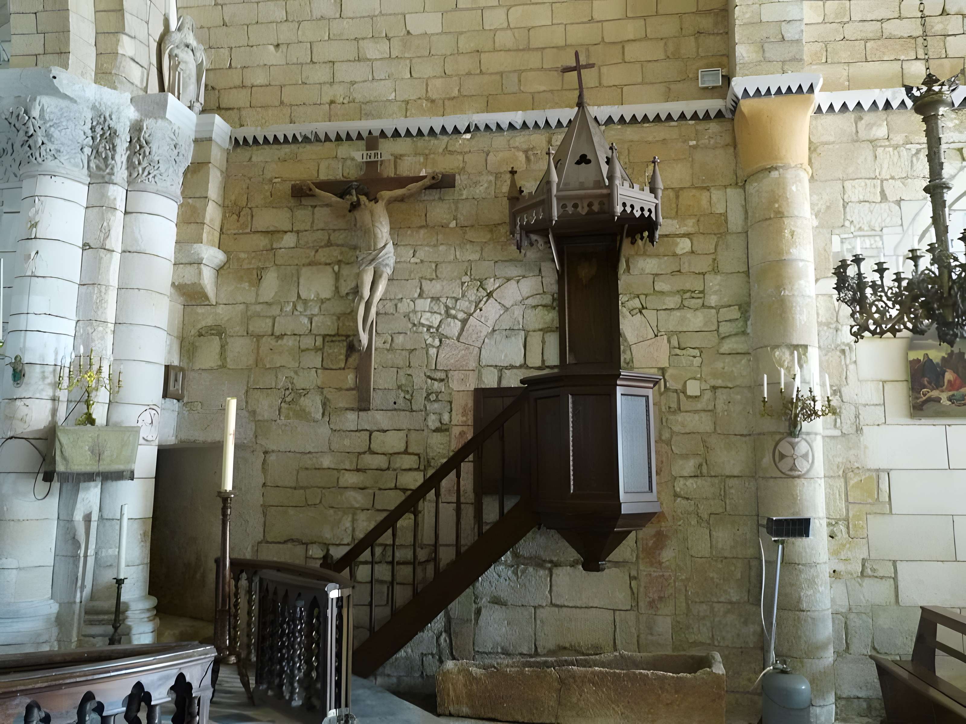 Église Saint-Aignant de Torsac