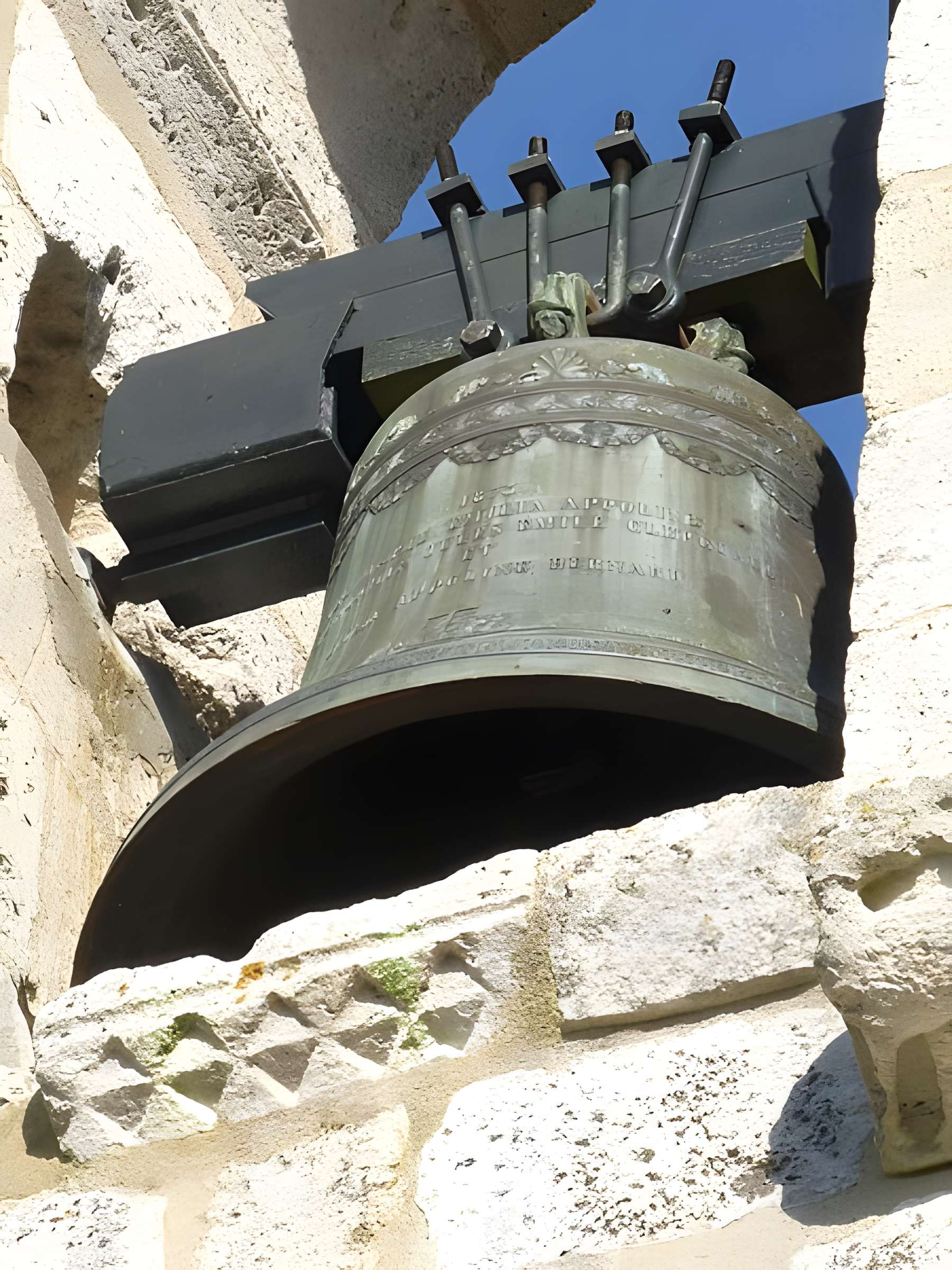 Église Saint-Alban de Bresdon