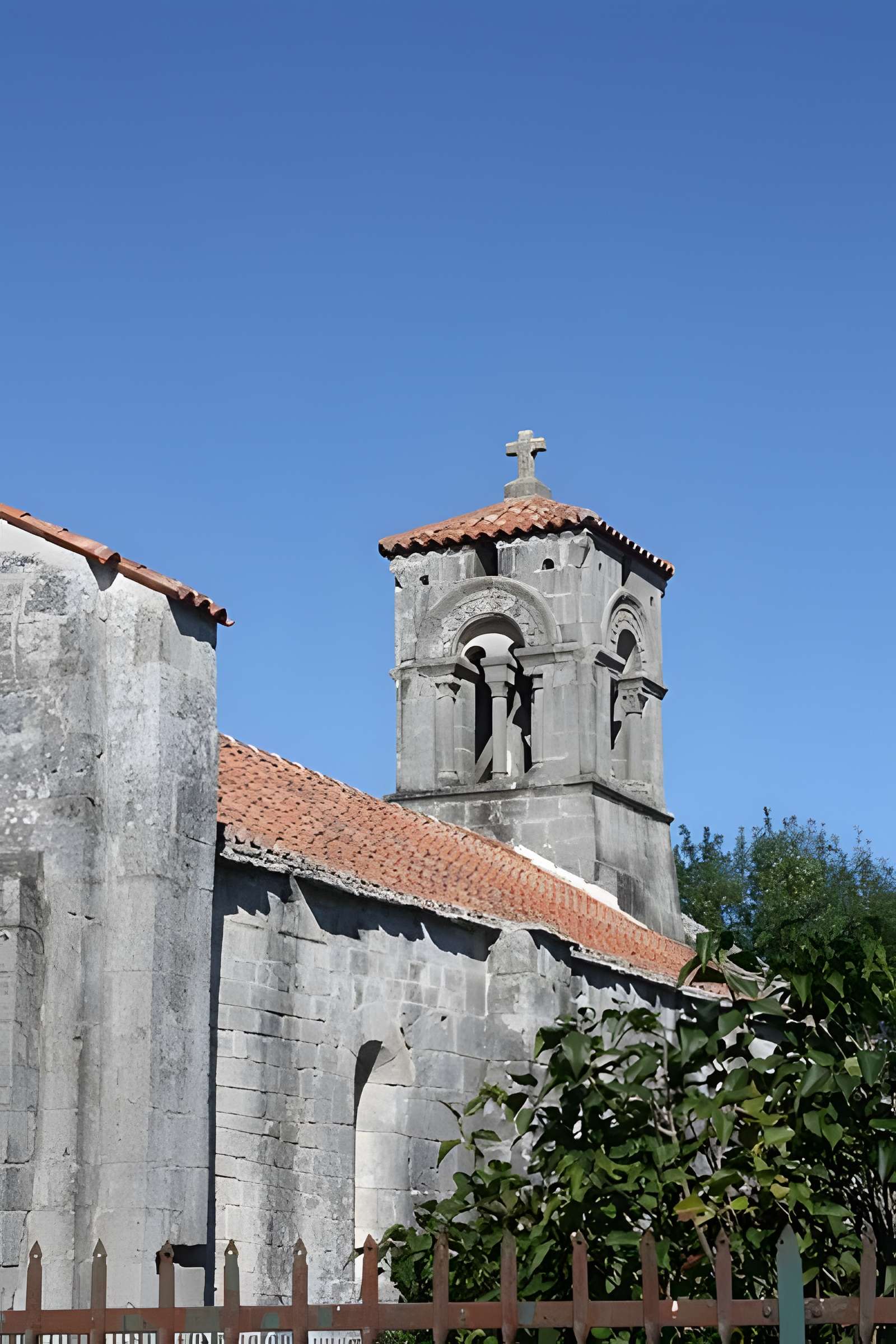 Église Saint-Alban de Saint-Ouen 