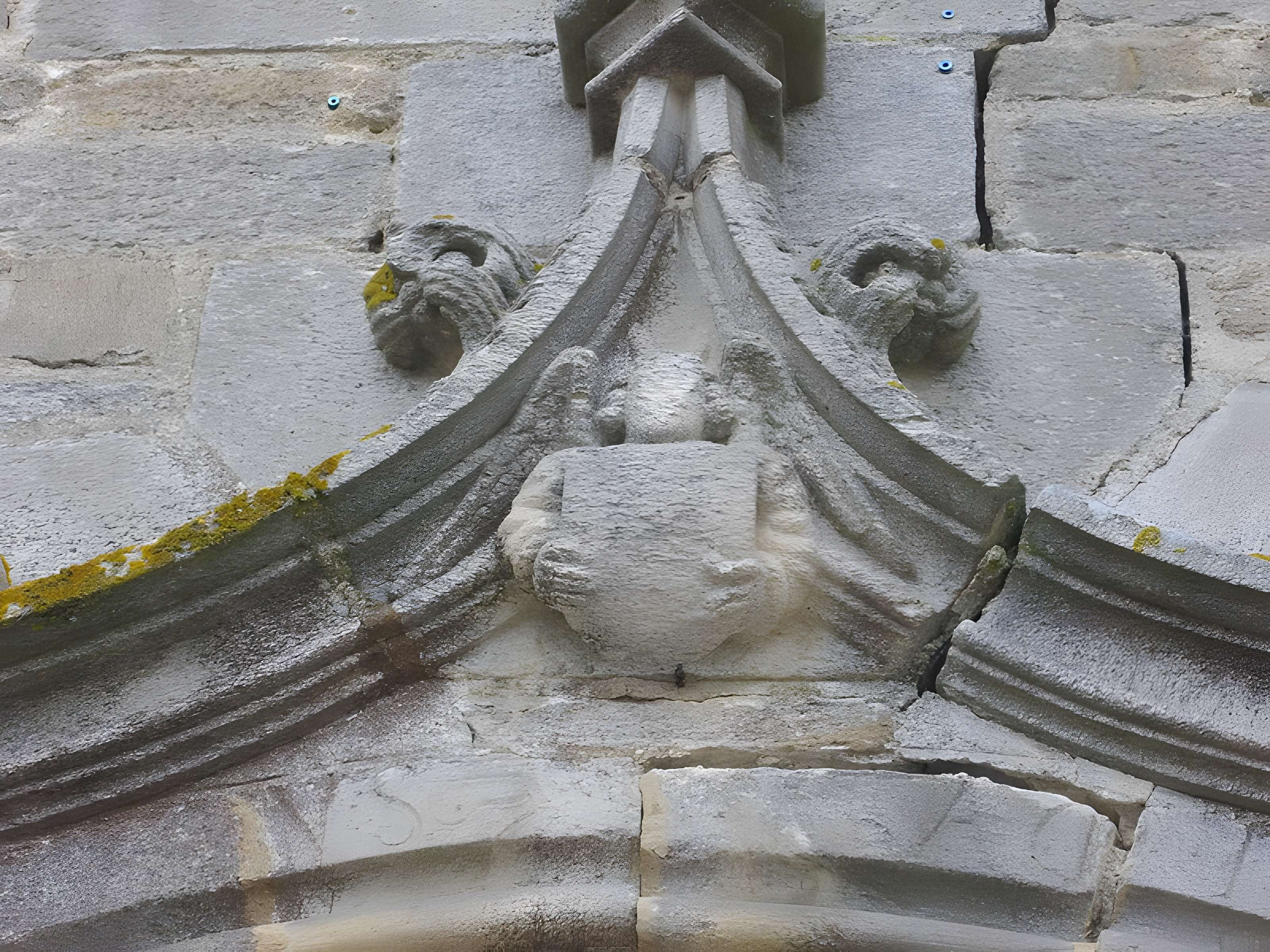 Église Saint-Alban d'Elven