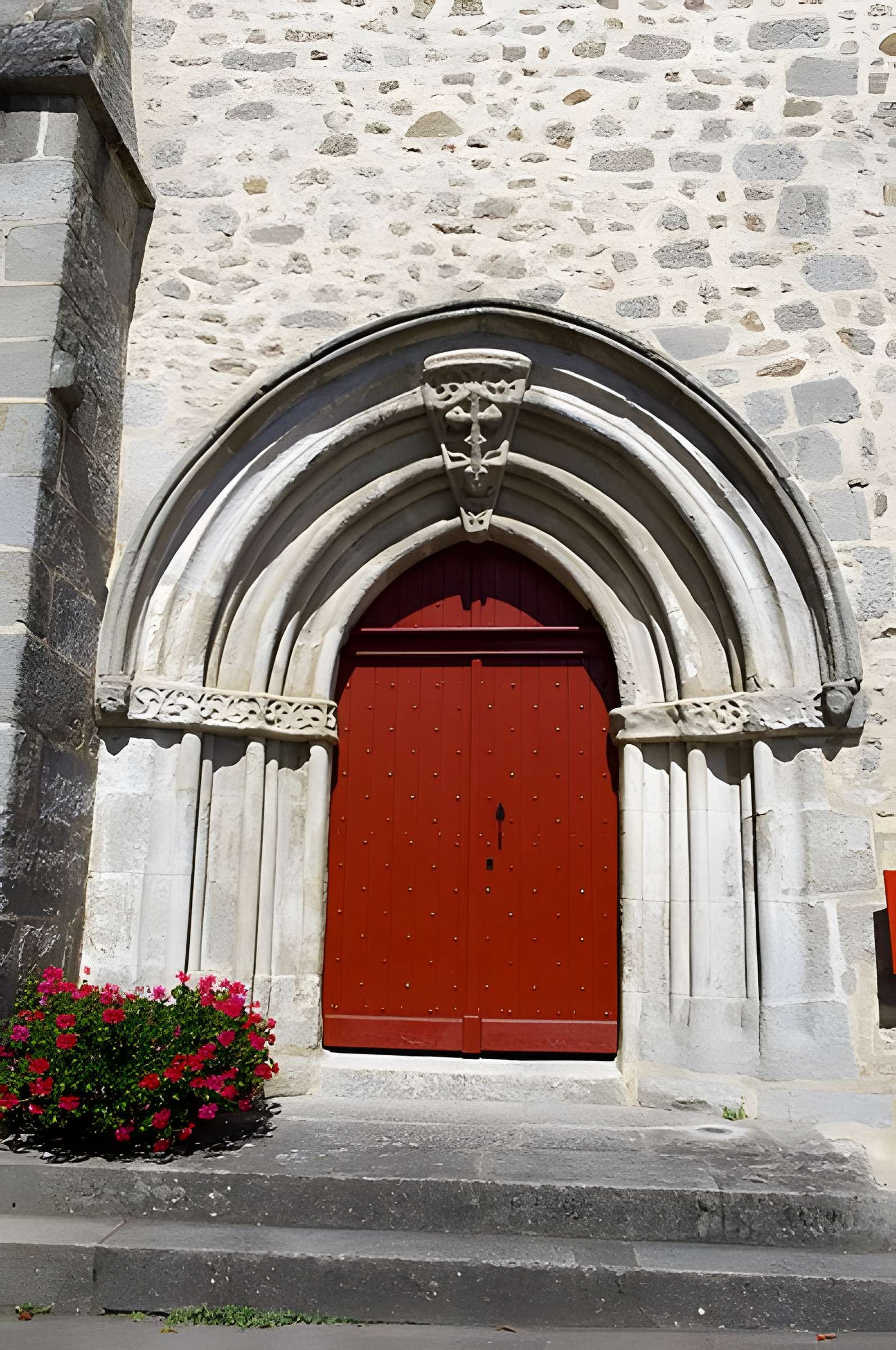 Église Saint-Amand de Marval