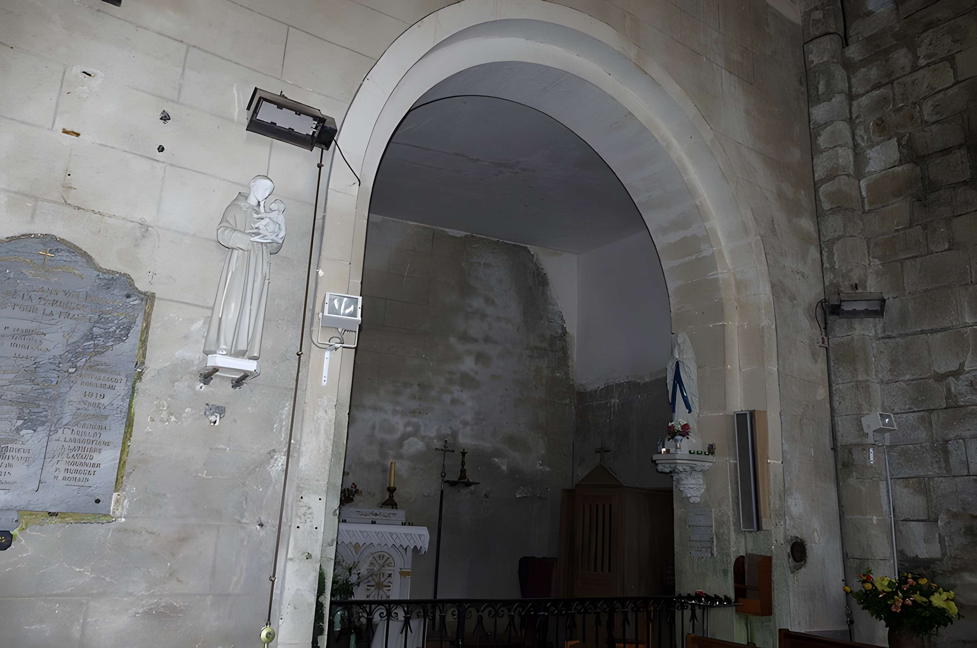 Église Saint-Amand de Marval