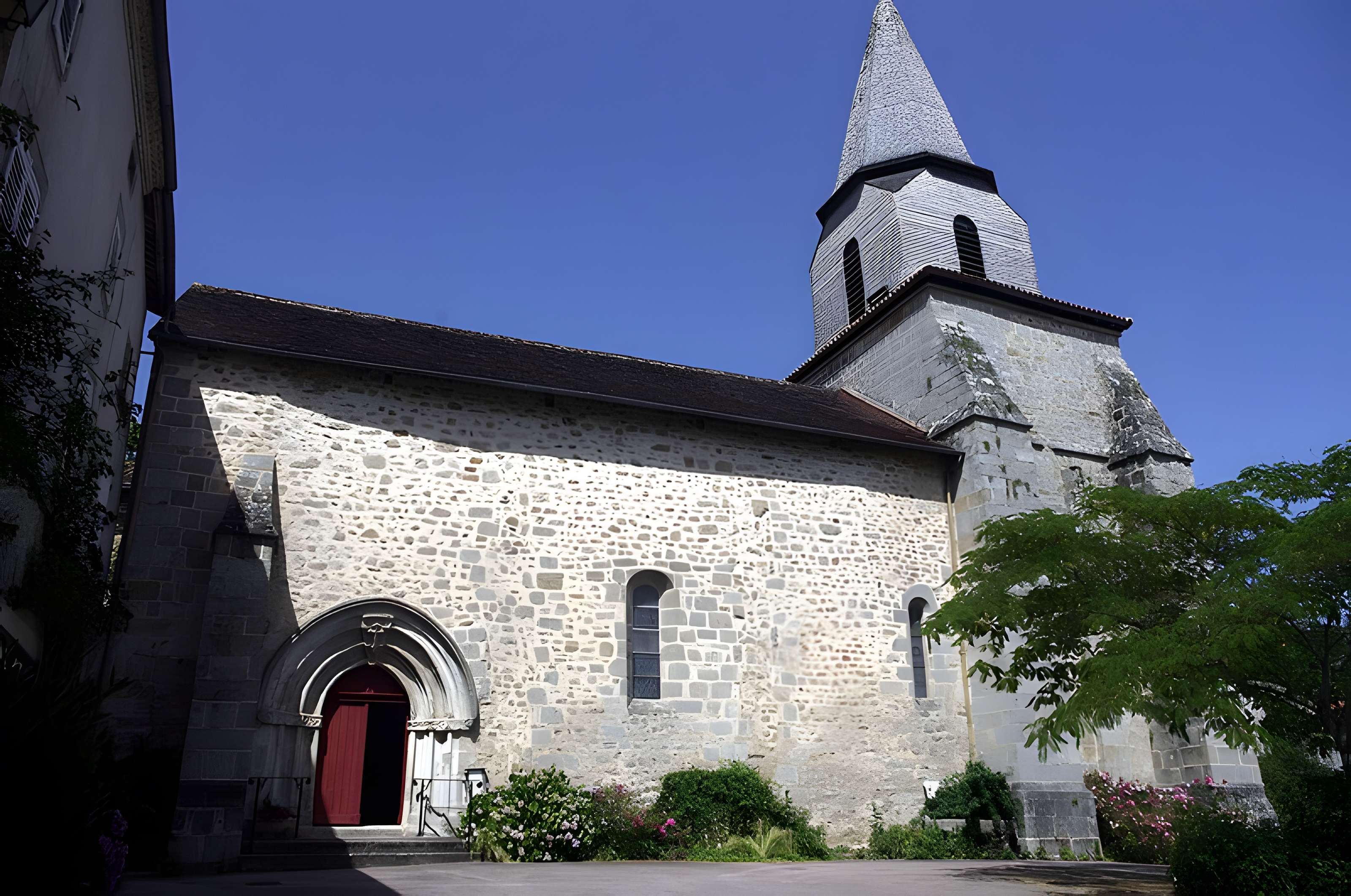 Église Saint-Amand de Marval
