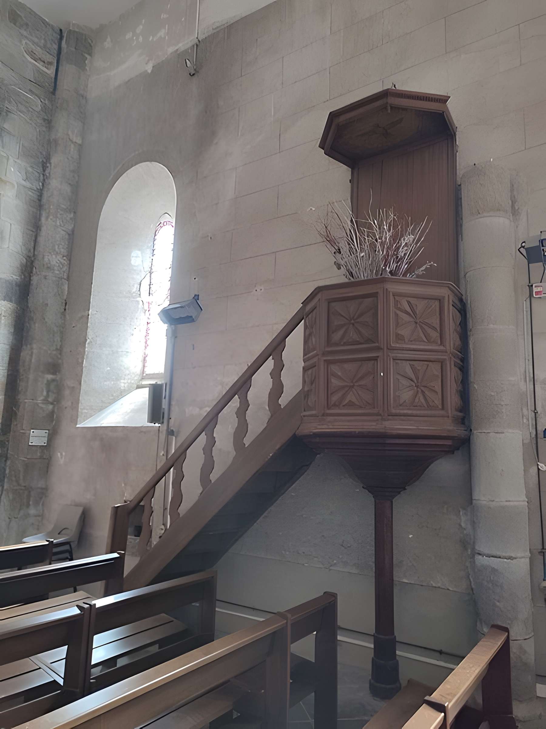 Église Saint-Amand de Marval