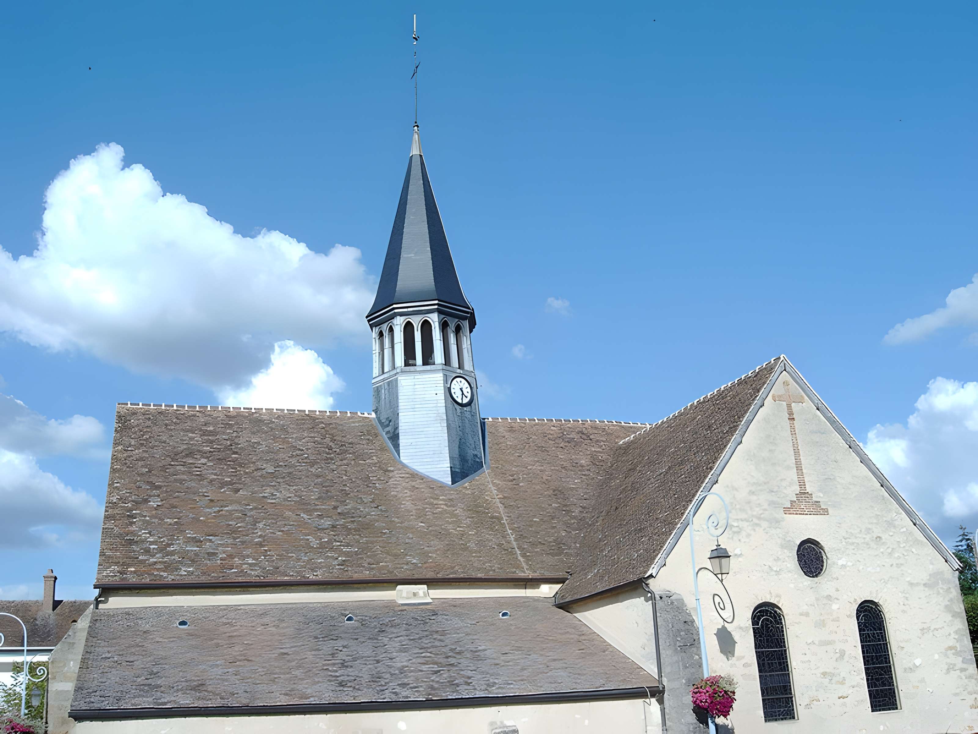 Église Saint-Amand de Thomery
