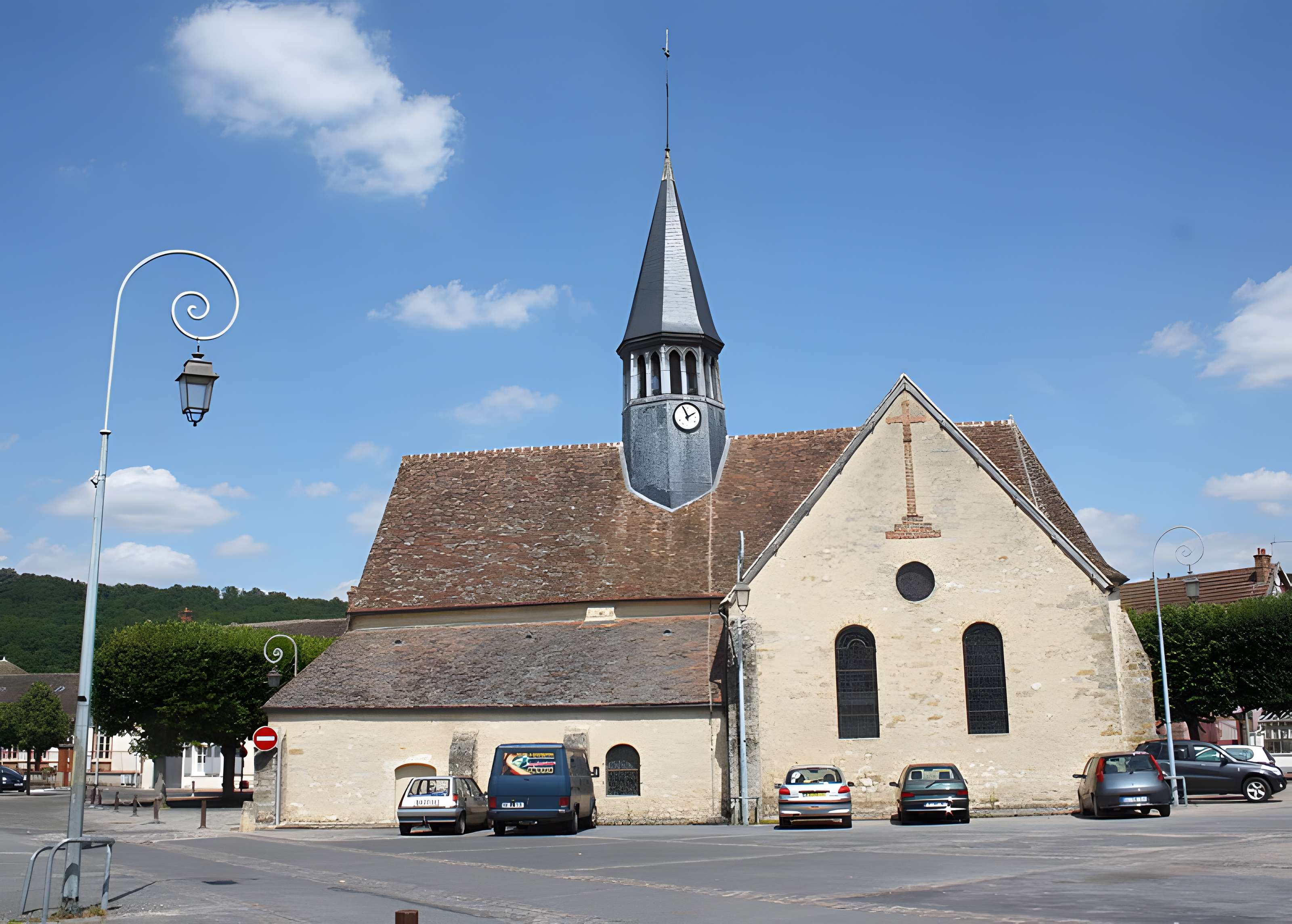 Église Saint-Amand de Thomery