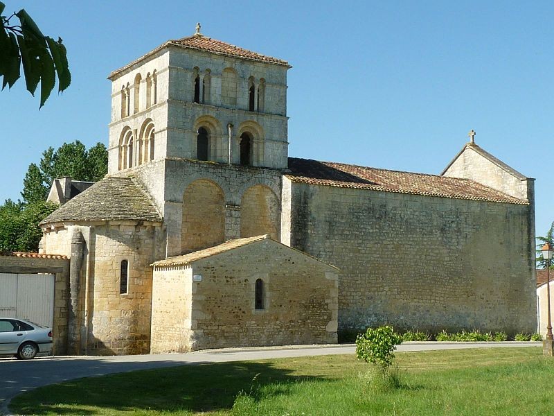 Photo de Église Saint-Amant de Saint-Amant-de-Bonnieure