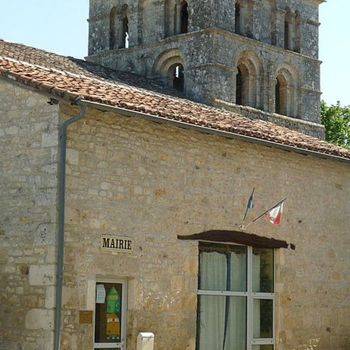 Photo de Église Saint-Amant de Saint-Amant-de-Bonnieure
