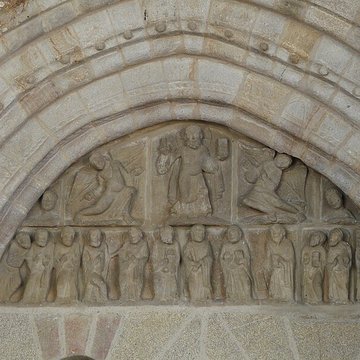 Église Saint-Amant de Saint-Chamant