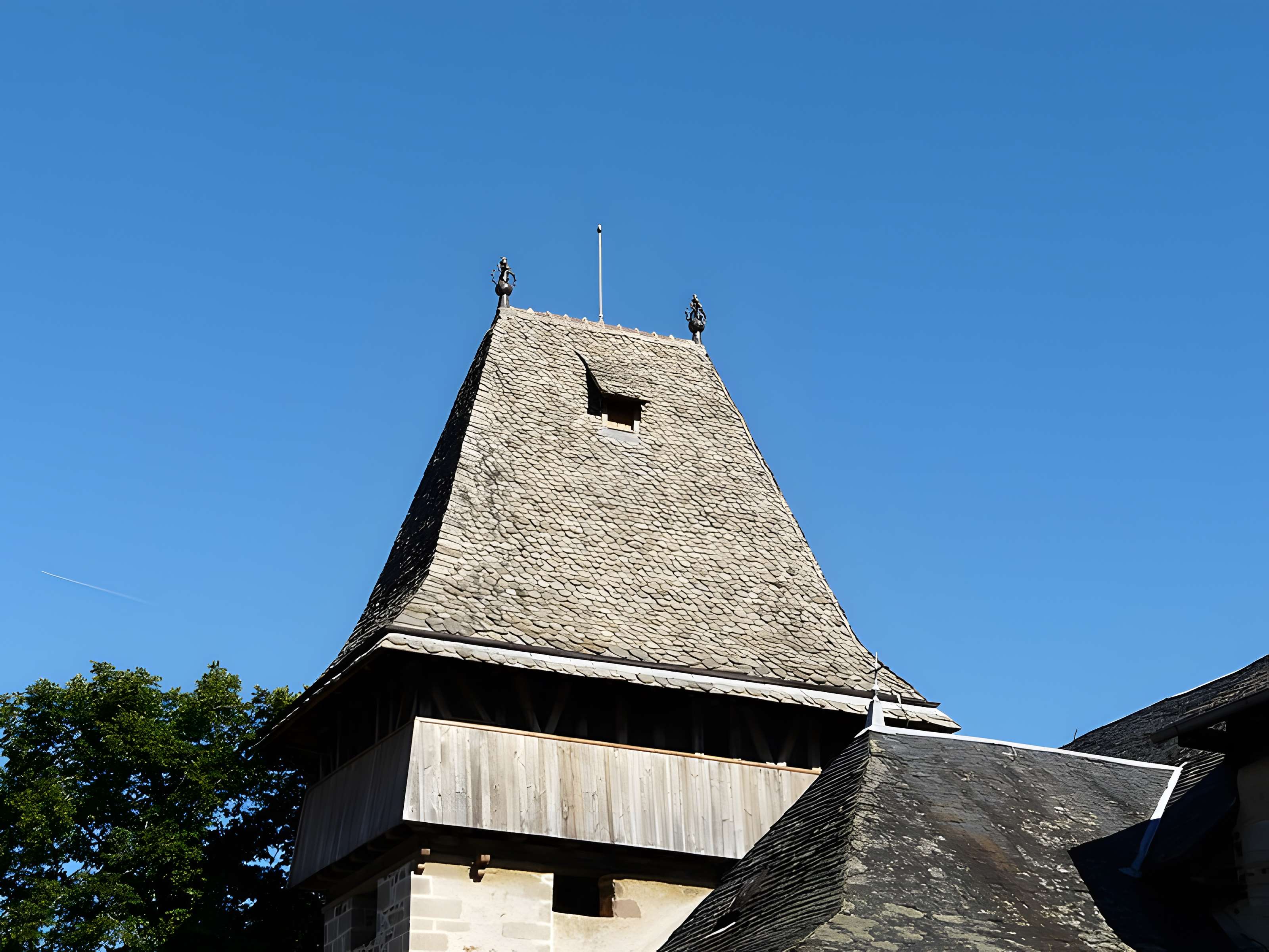 Église Saint-Amant de Saint-Chamant