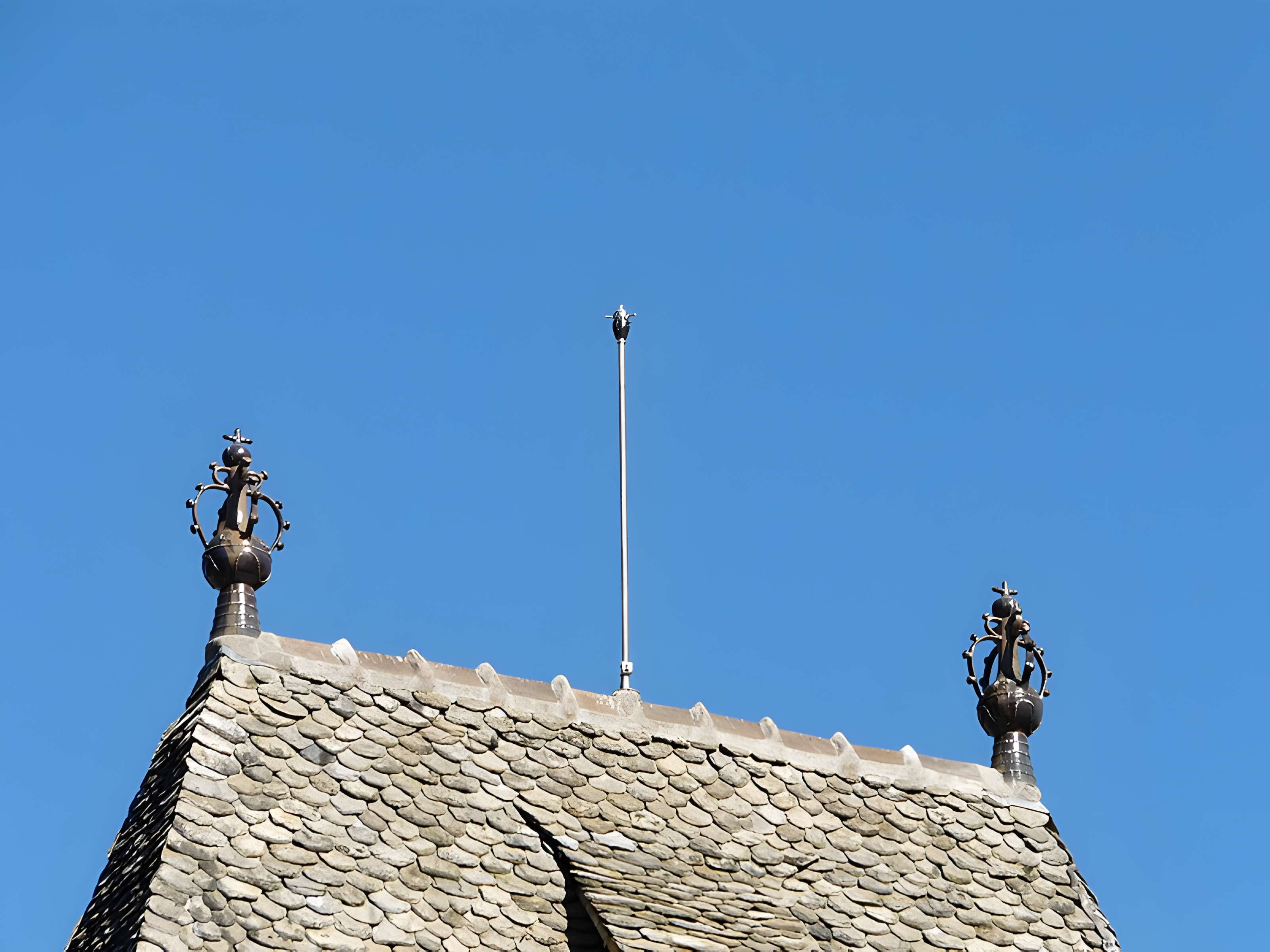 Église Saint-Amant de Saint-Chamant