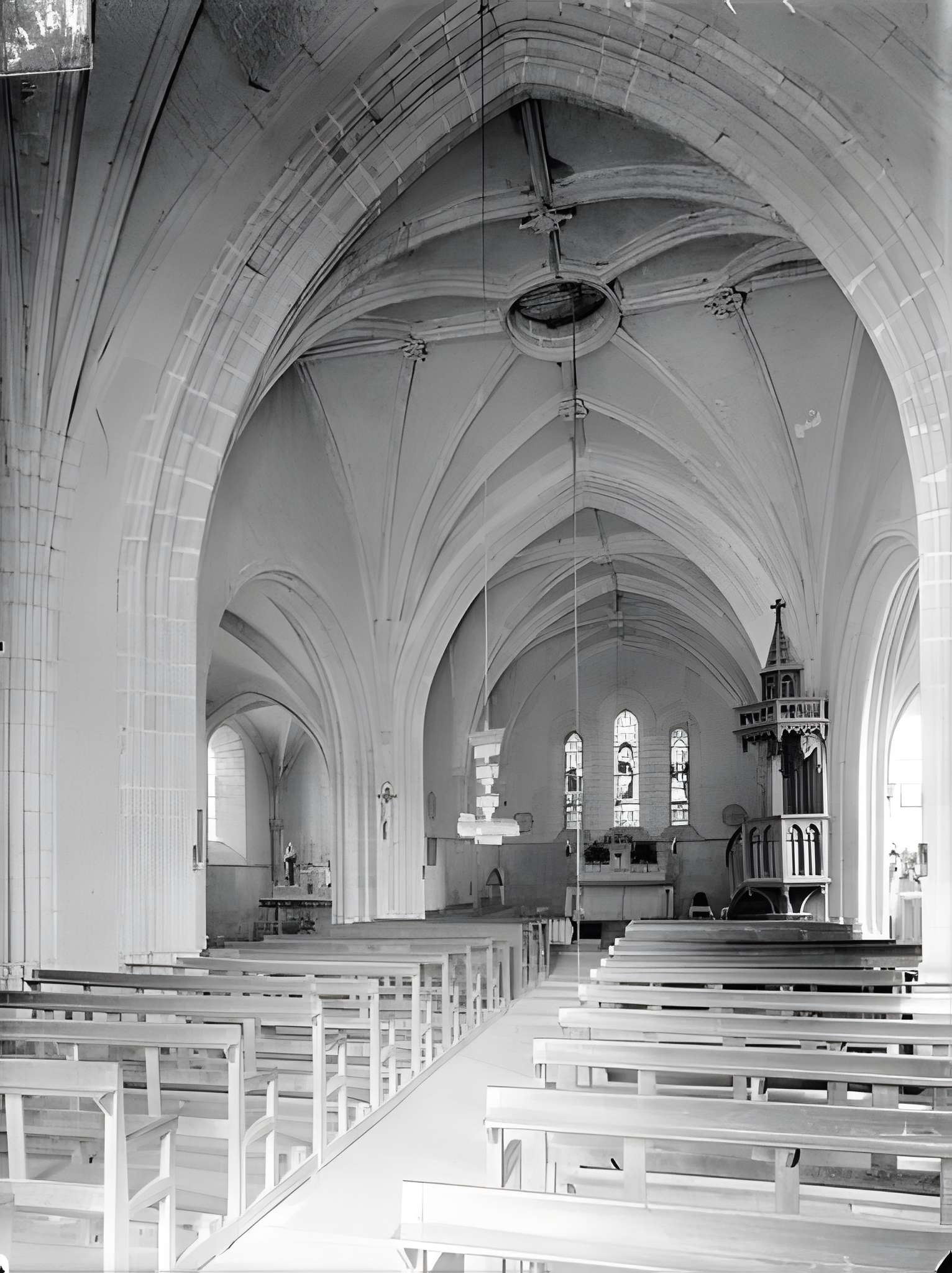 Église Saint-Andoche de Héry