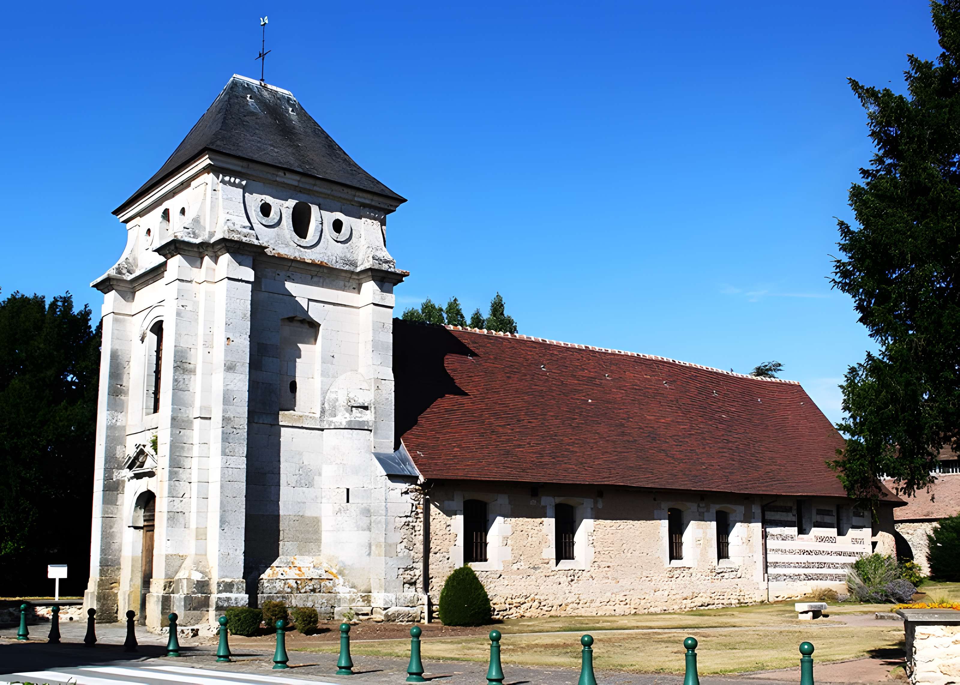 Église Saint-André d'Autheuil-Authouillet