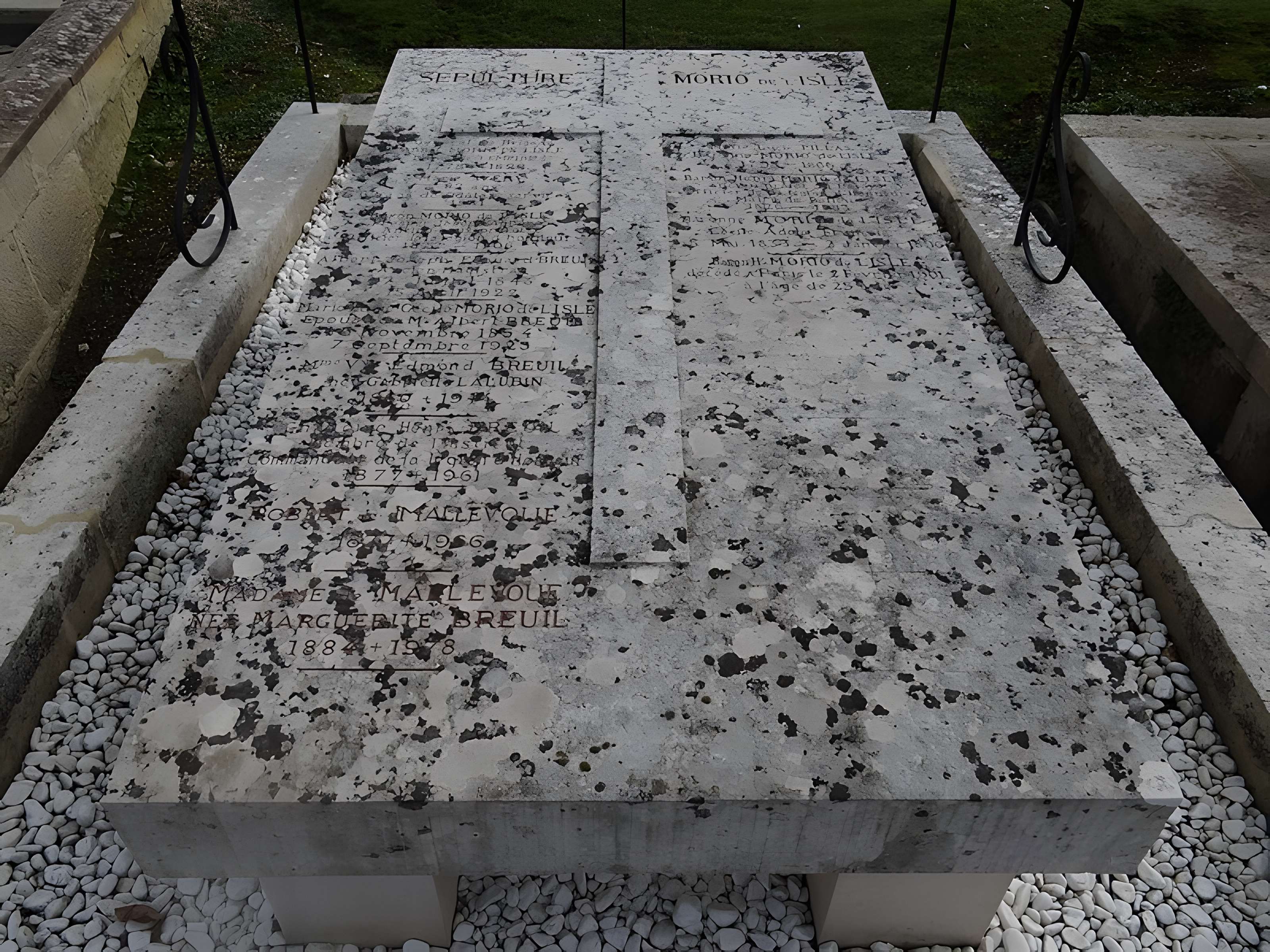 Église Saint-André de Belleu