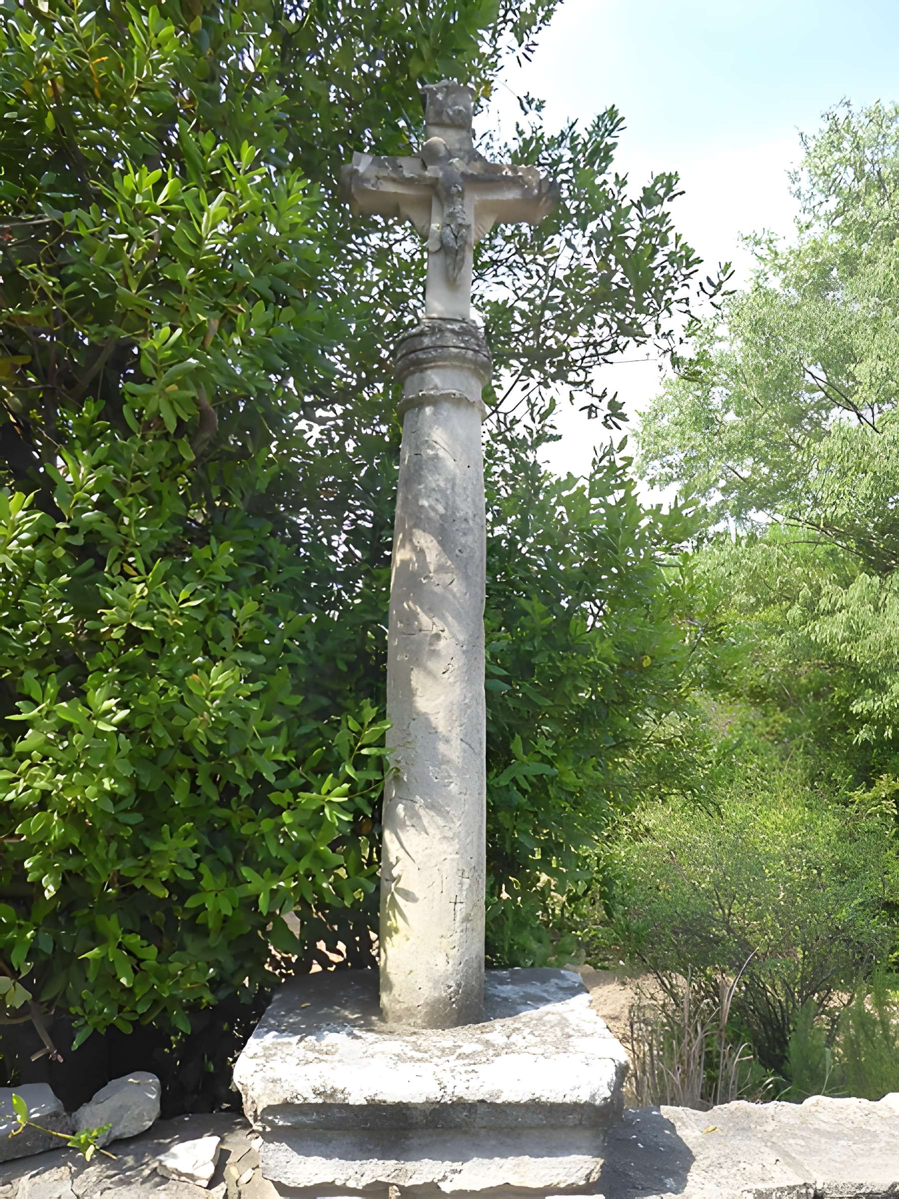 Église Saint-André de Belvézet