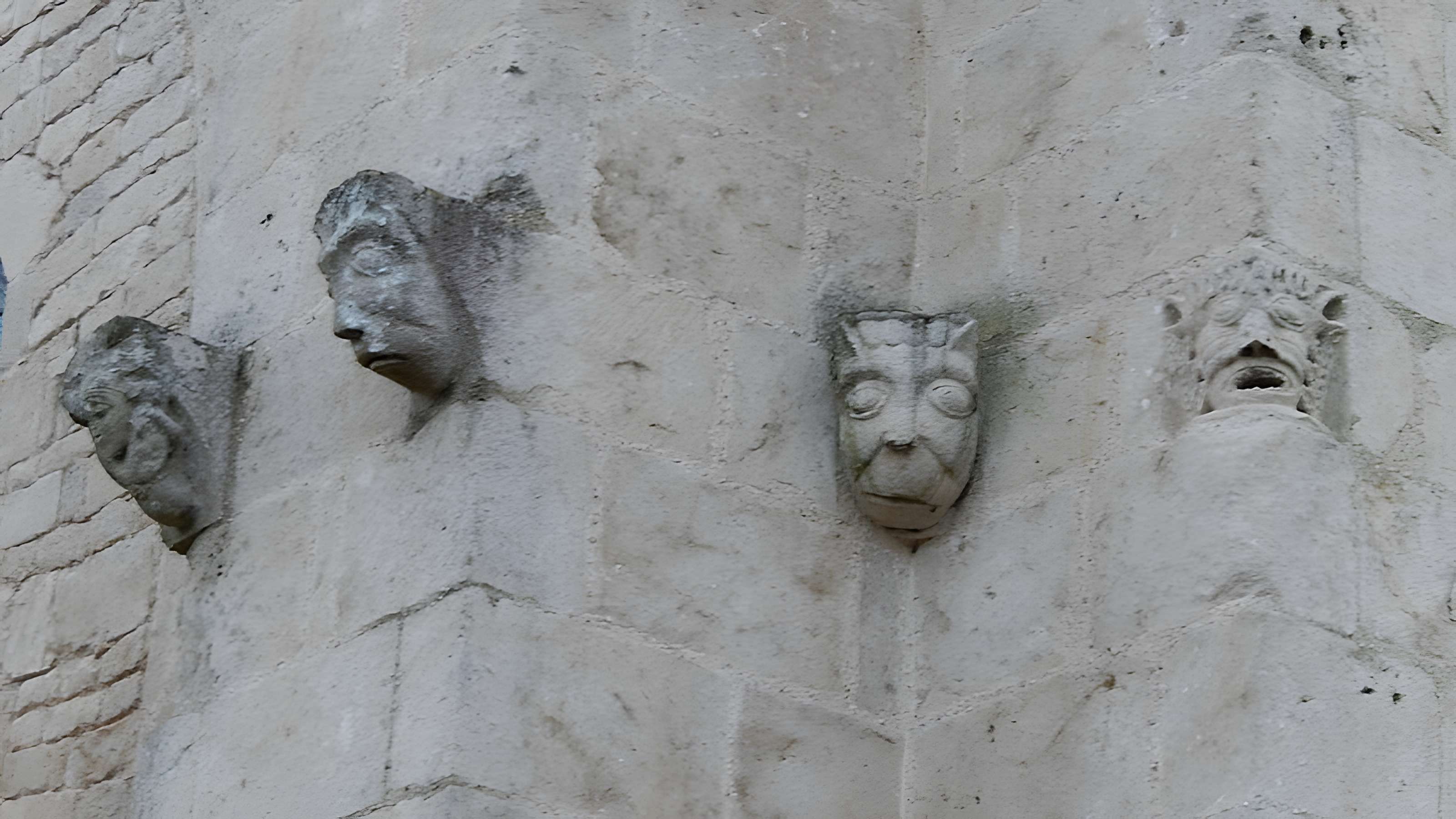 Église Saint-André de Blanzay-sur-Boutonne