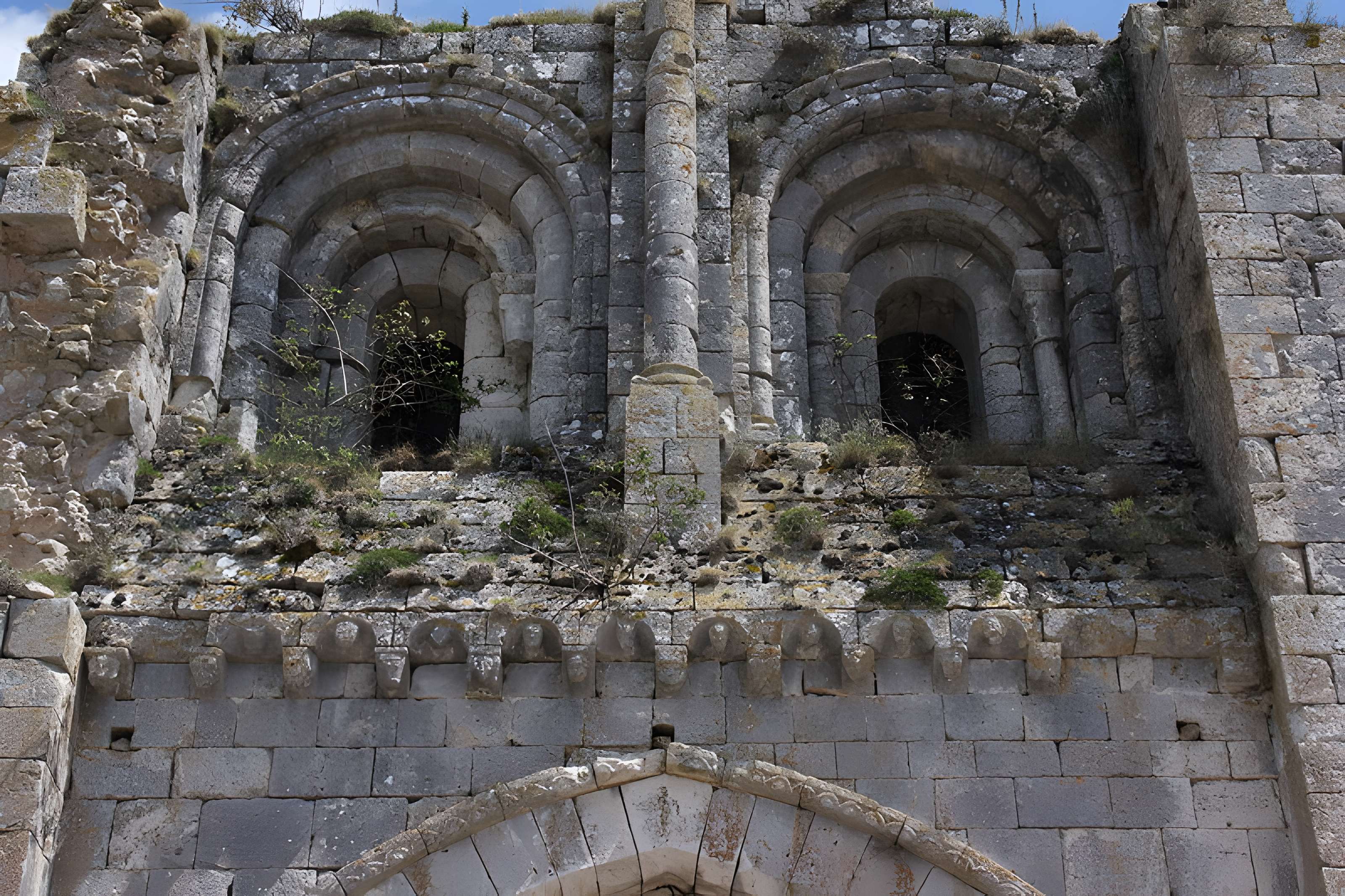 Église Saint-André de Château-Landon