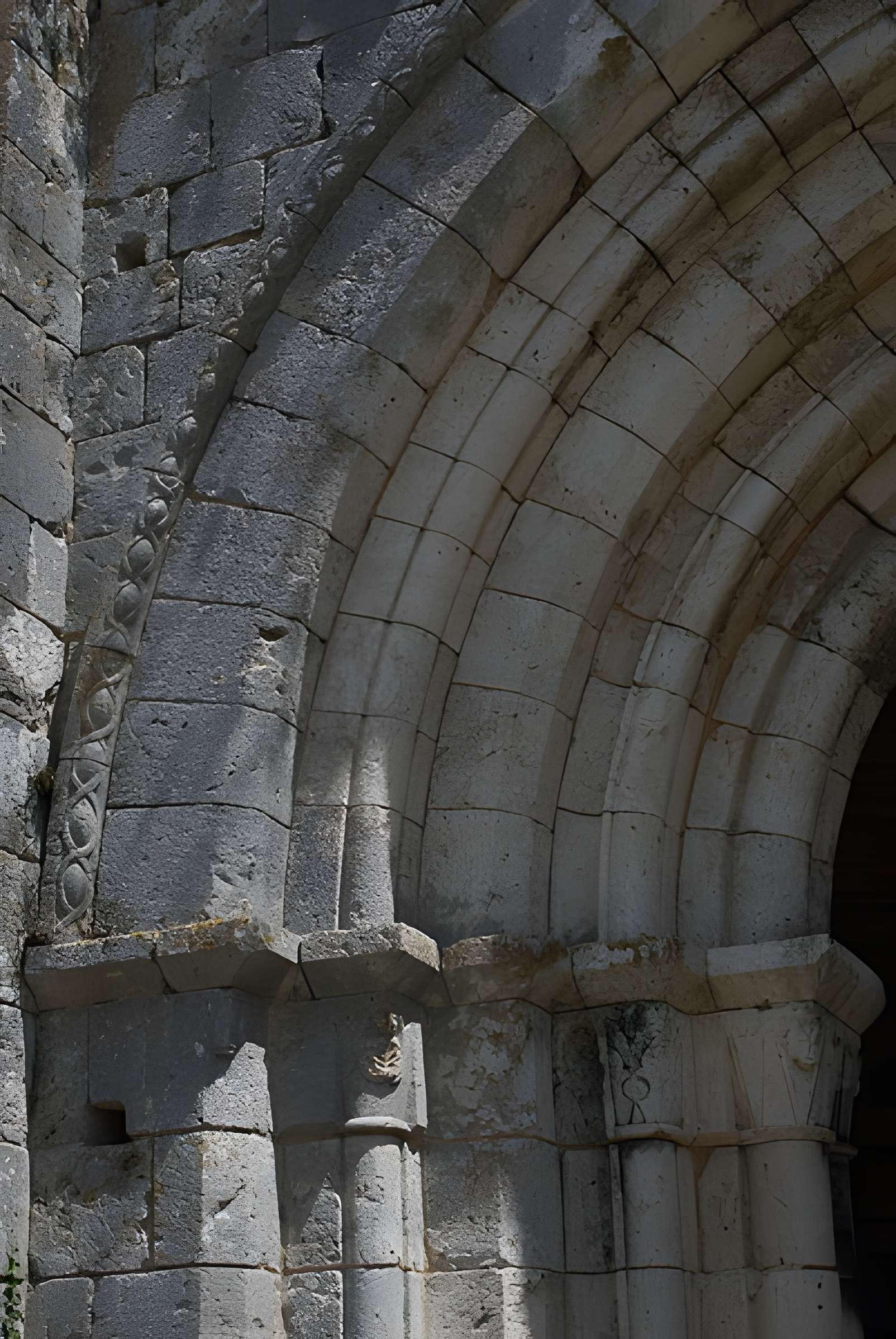 Église Saint-André de Château-Landon