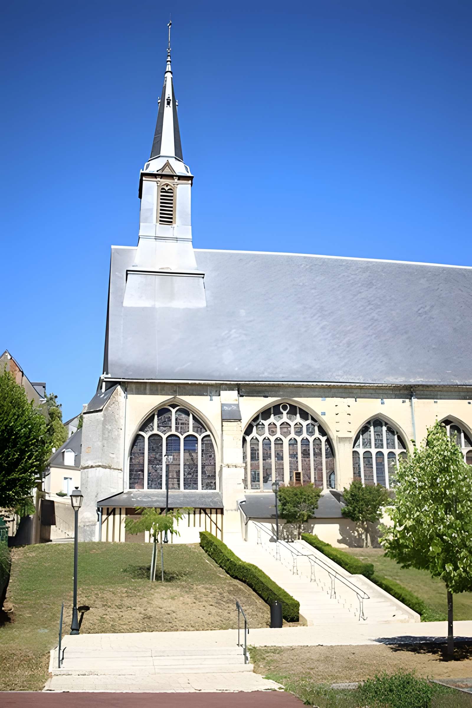 Église Saint-André de Château-Renault