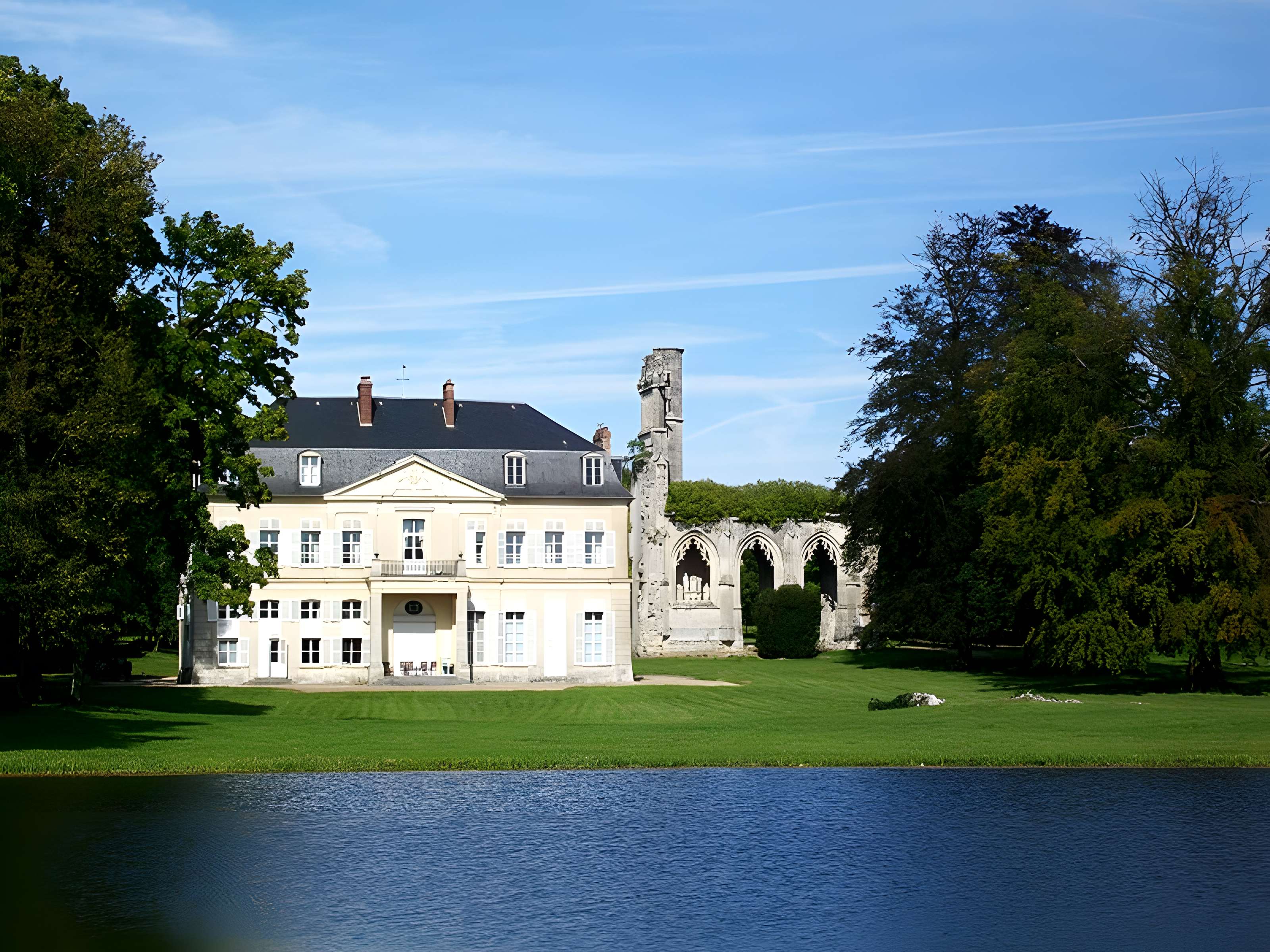 Abbaye de la Victoire de Senlis