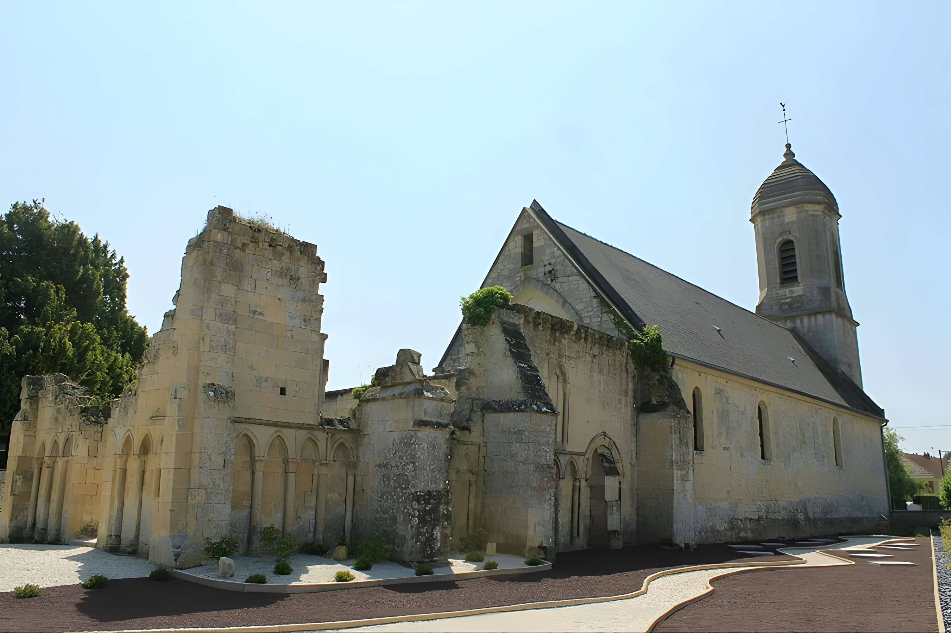 Église Saint-André de Cristot 