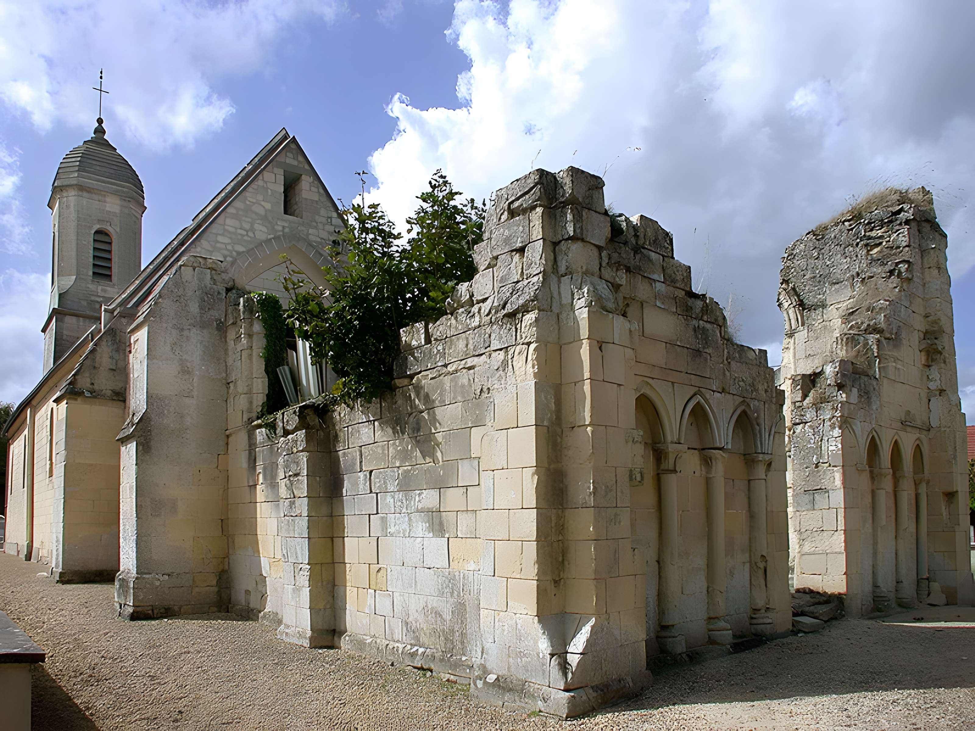 Église Saint-André de Cristot
