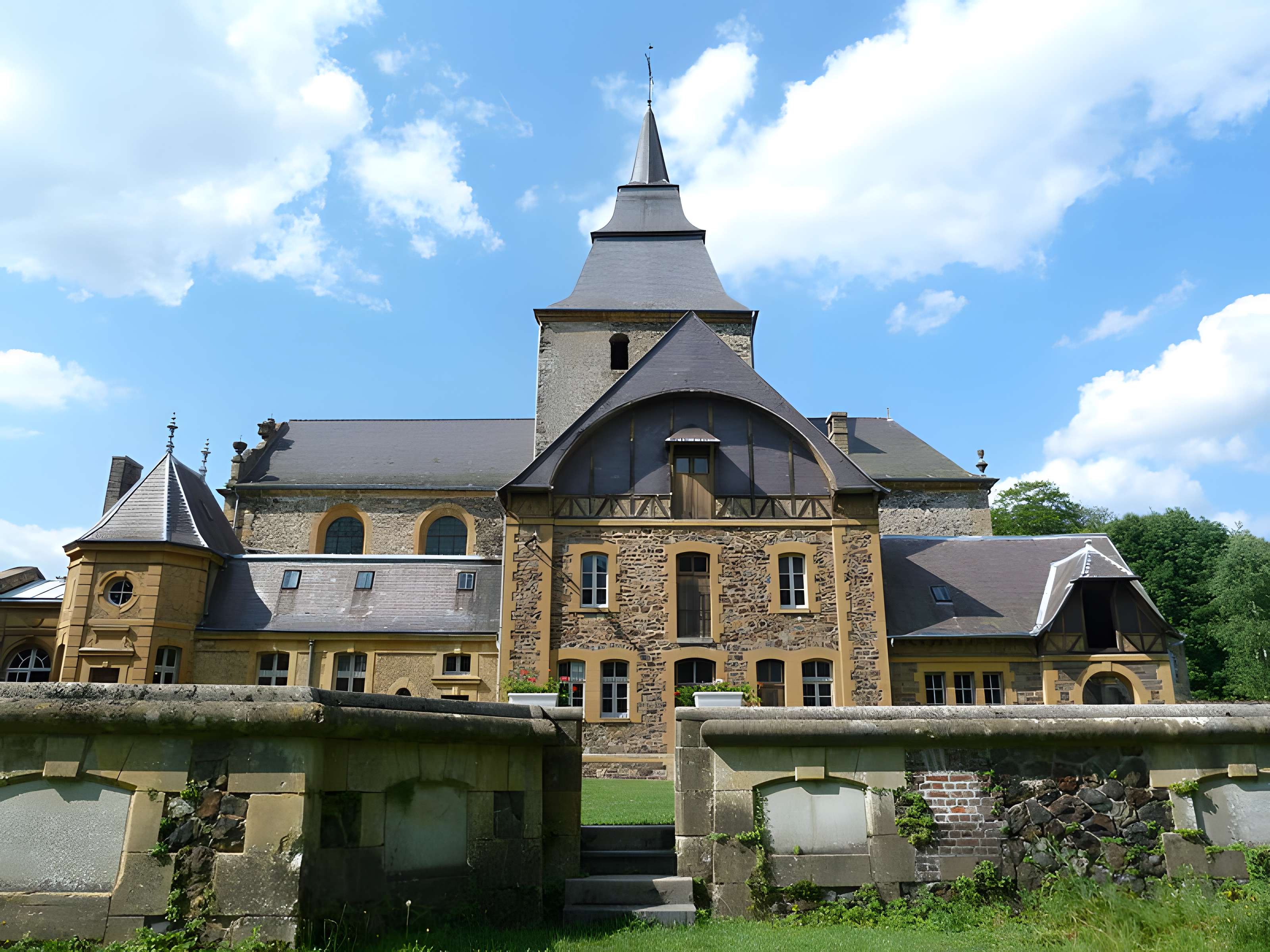 Abbaye de Laval Dieu