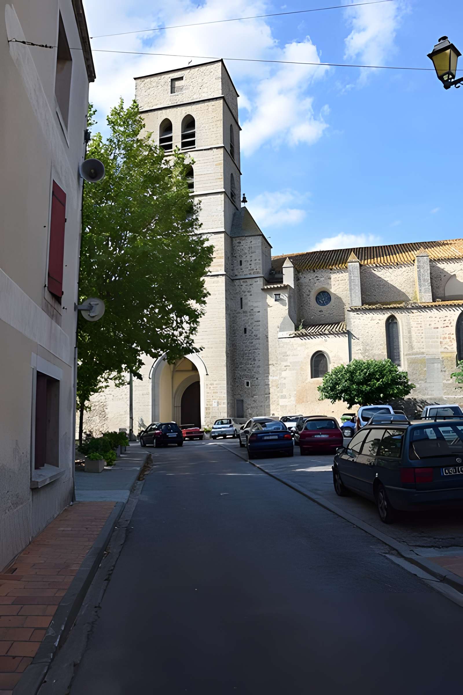 Église Saint-André de Montolieu