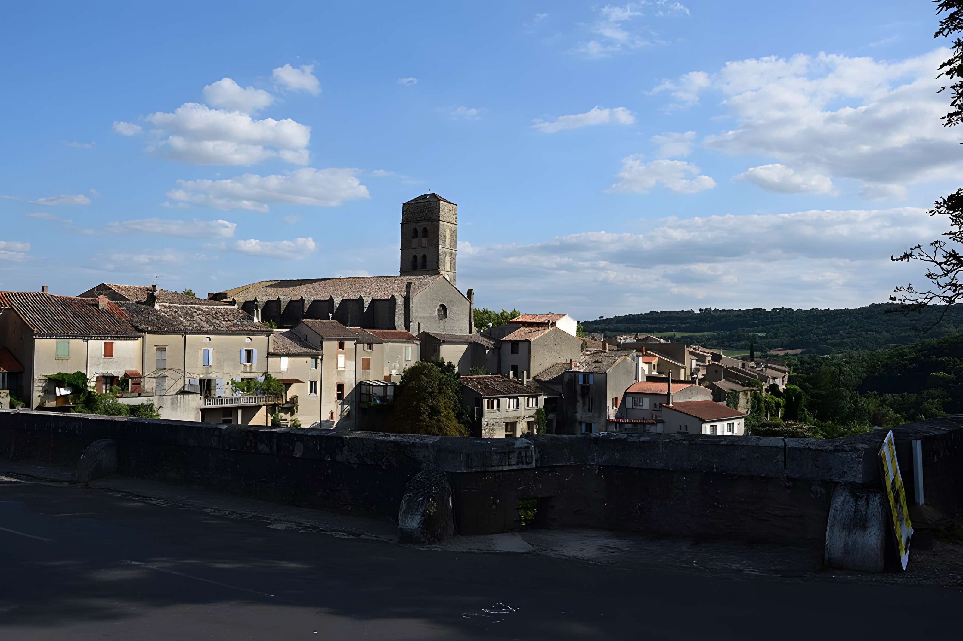 Église Saint-André de Montolieu