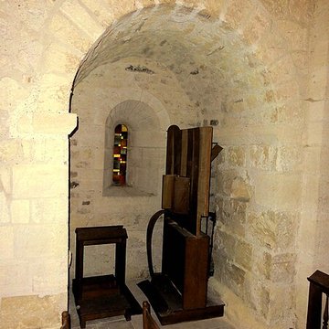 Église Saint-André de Moussy