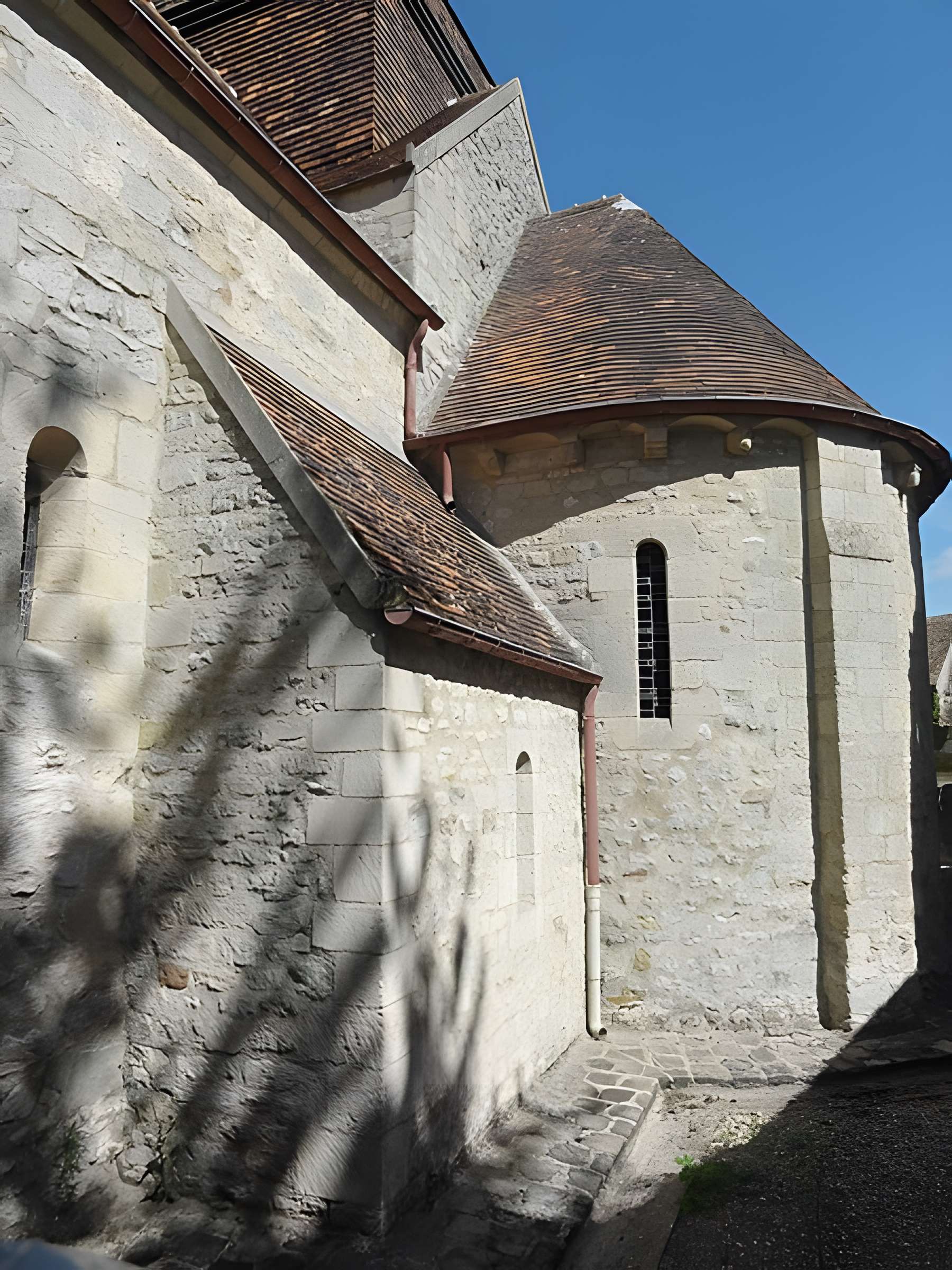 Église Saint-André de Moussy