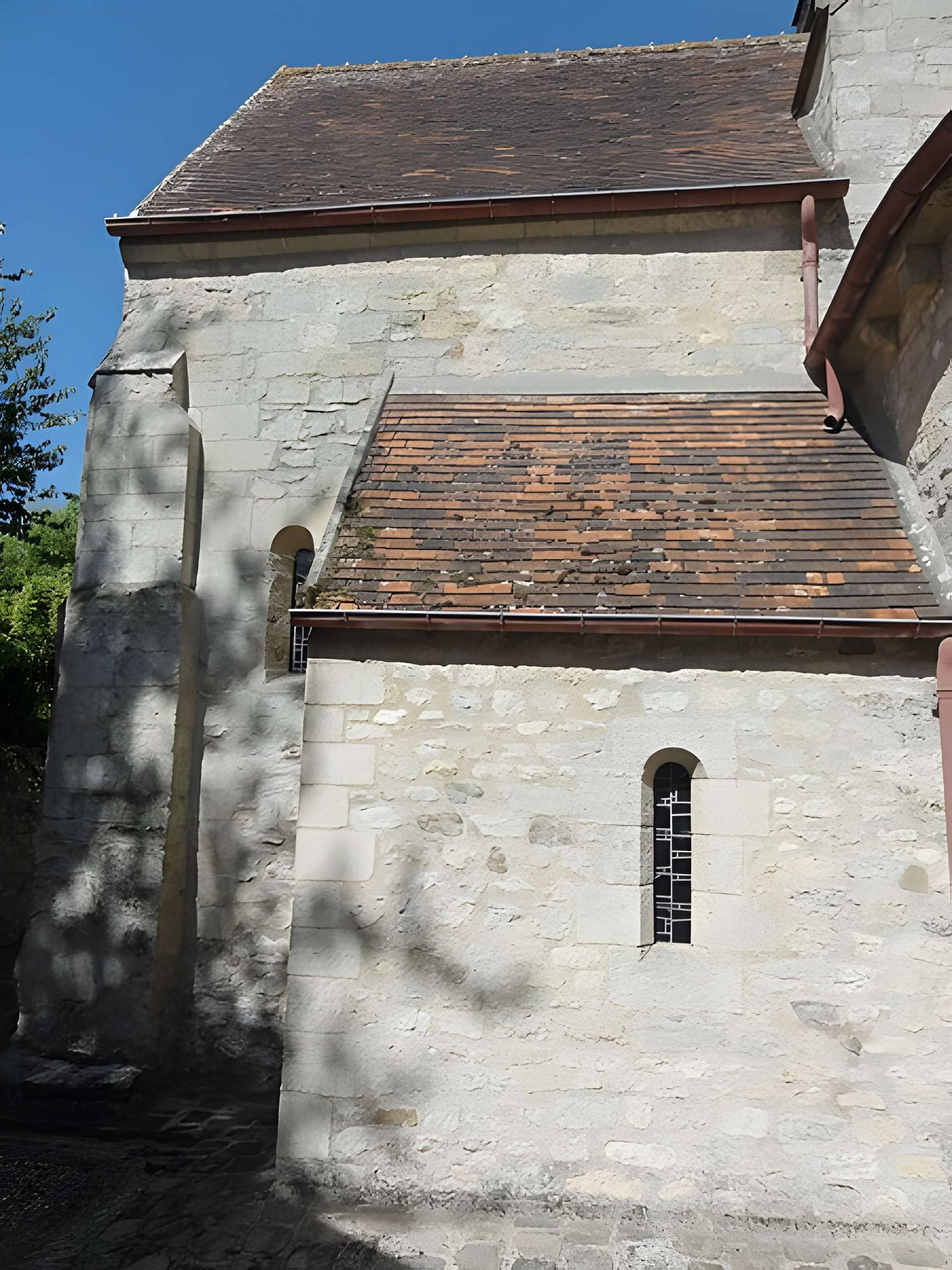 Église Saint-André de Moussy