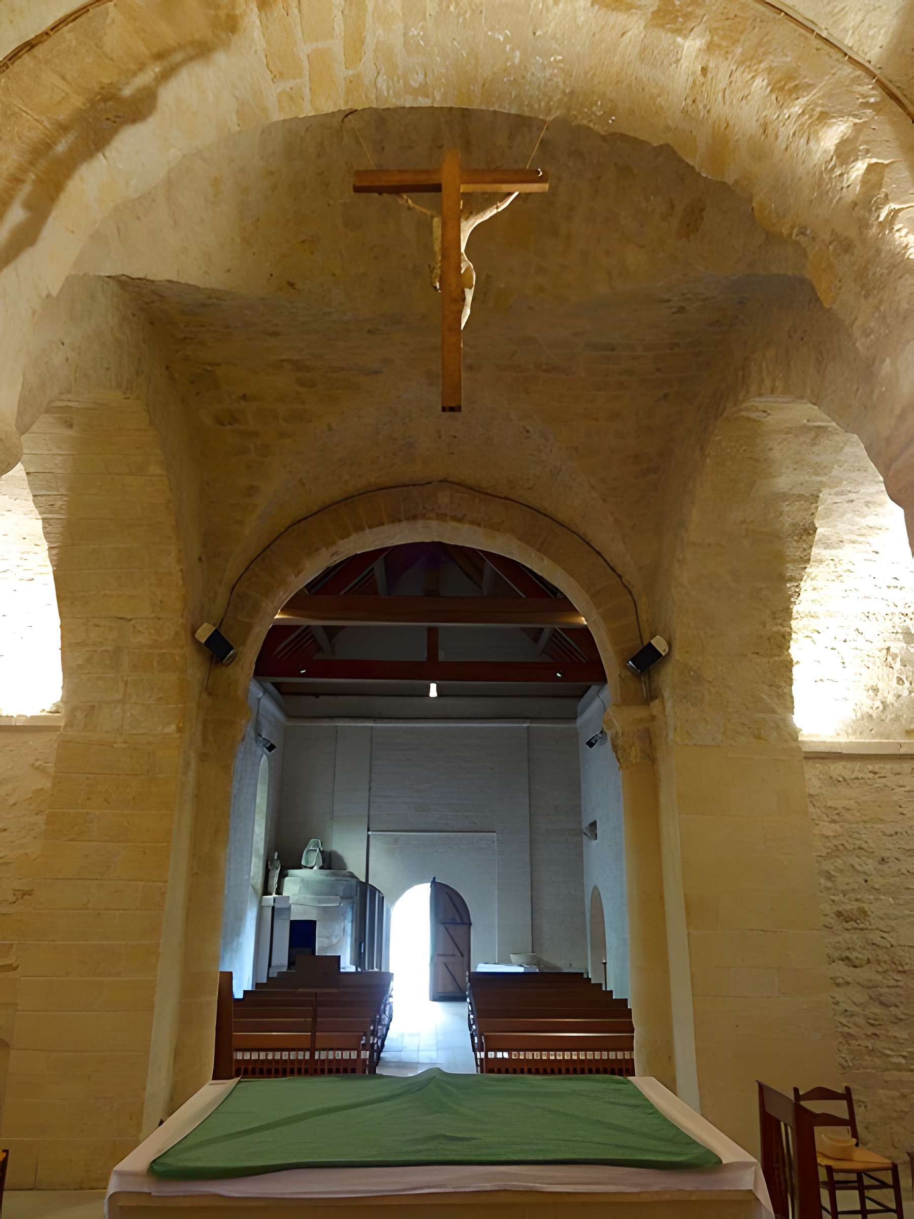 Église Saint-André de Moussy