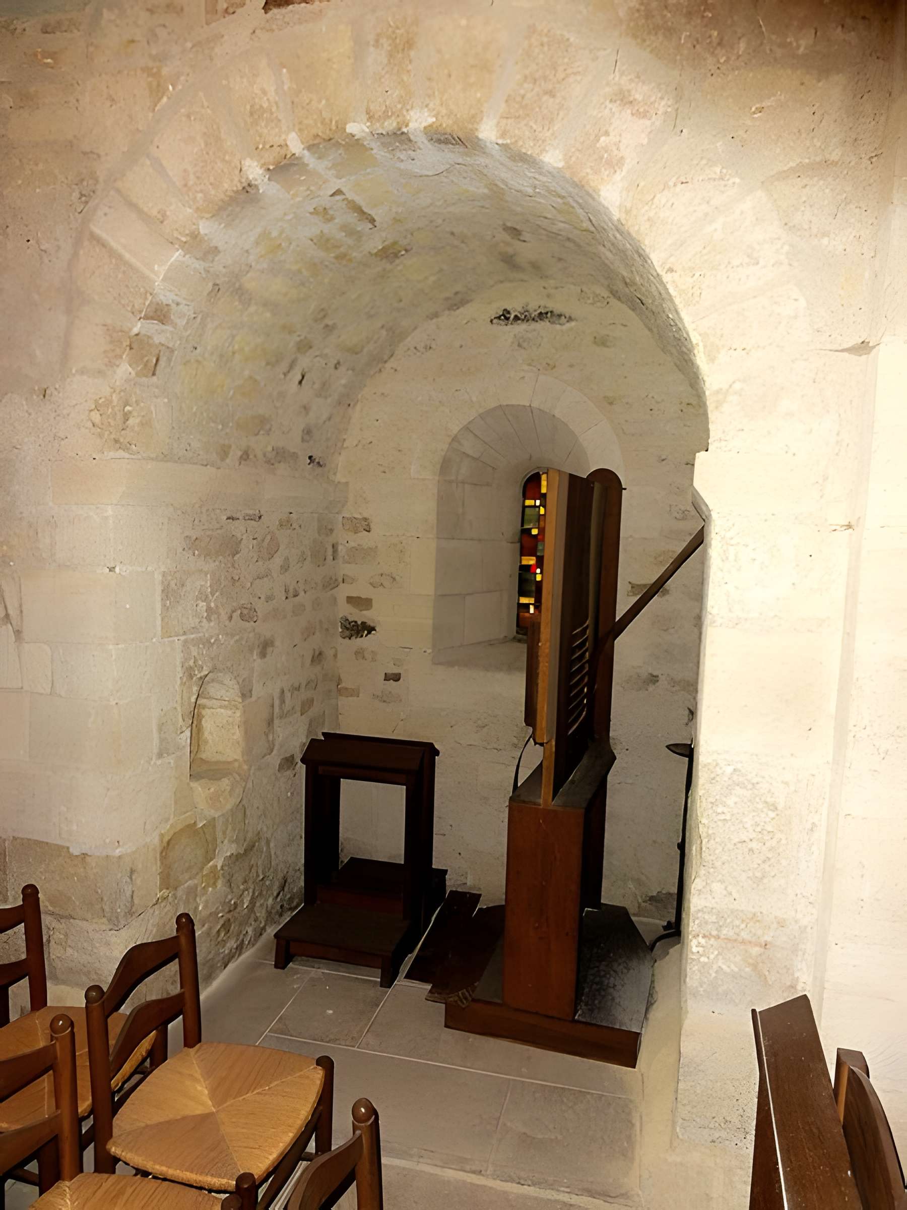 Église Saint-André de Moussy