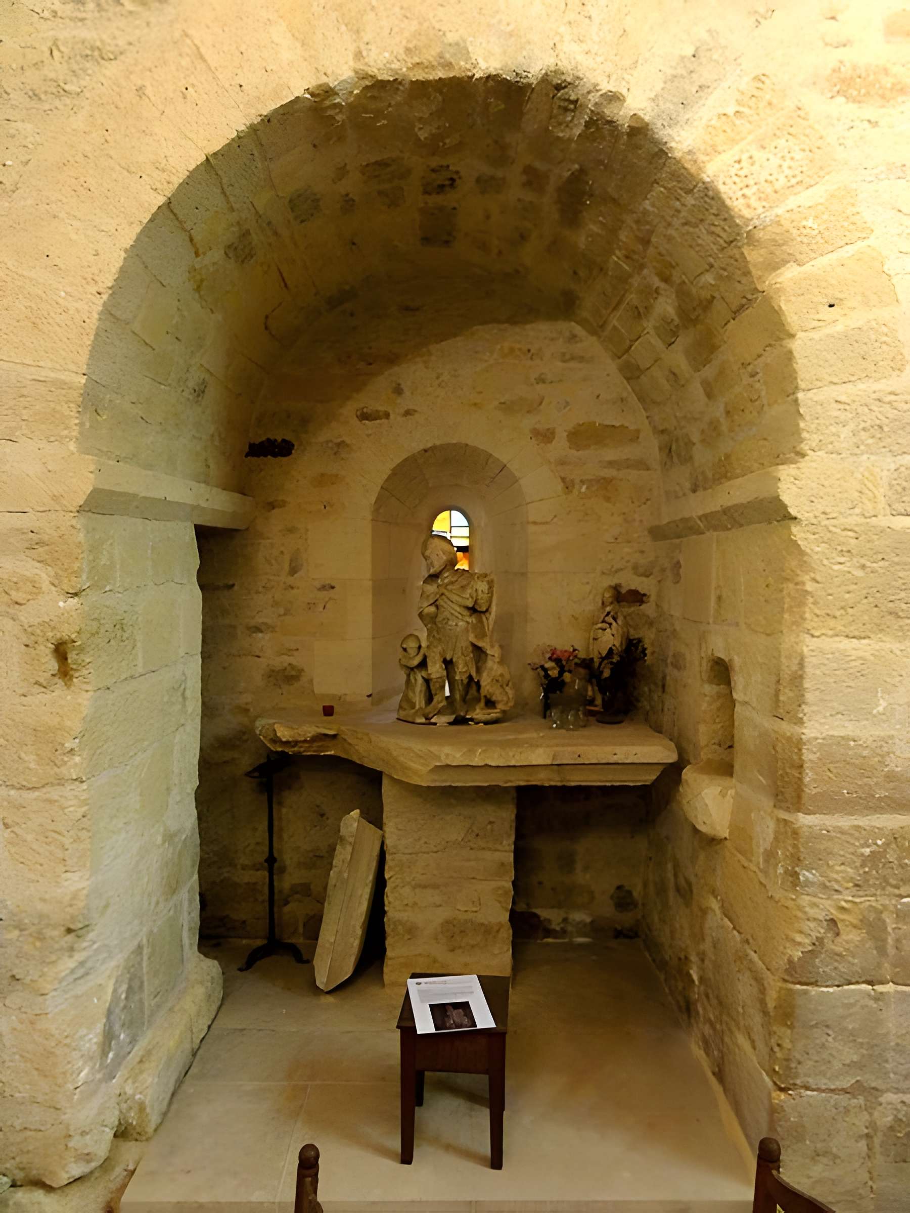 Église Saint-André de Moussy