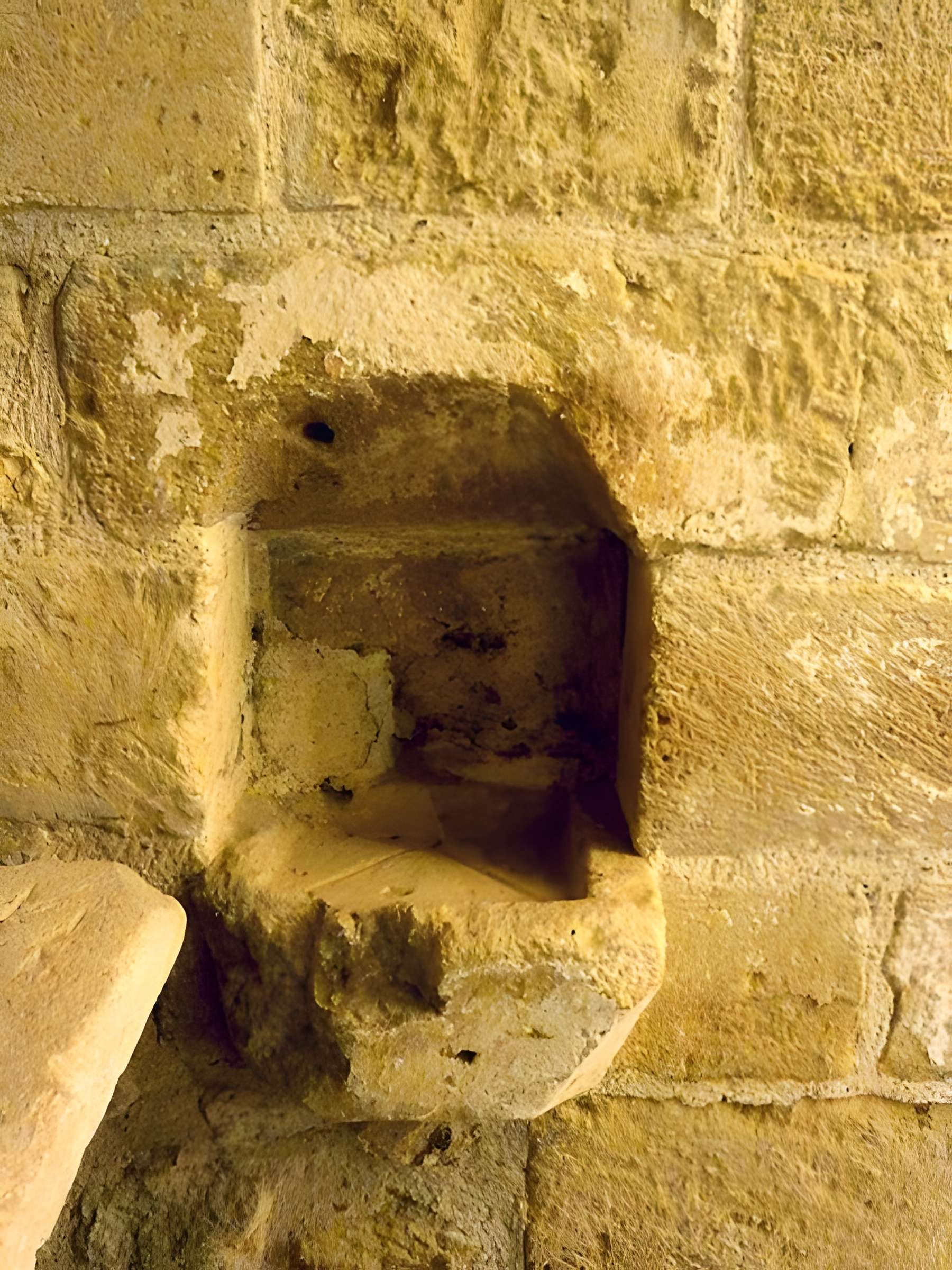 Église Saint-André de Moussy