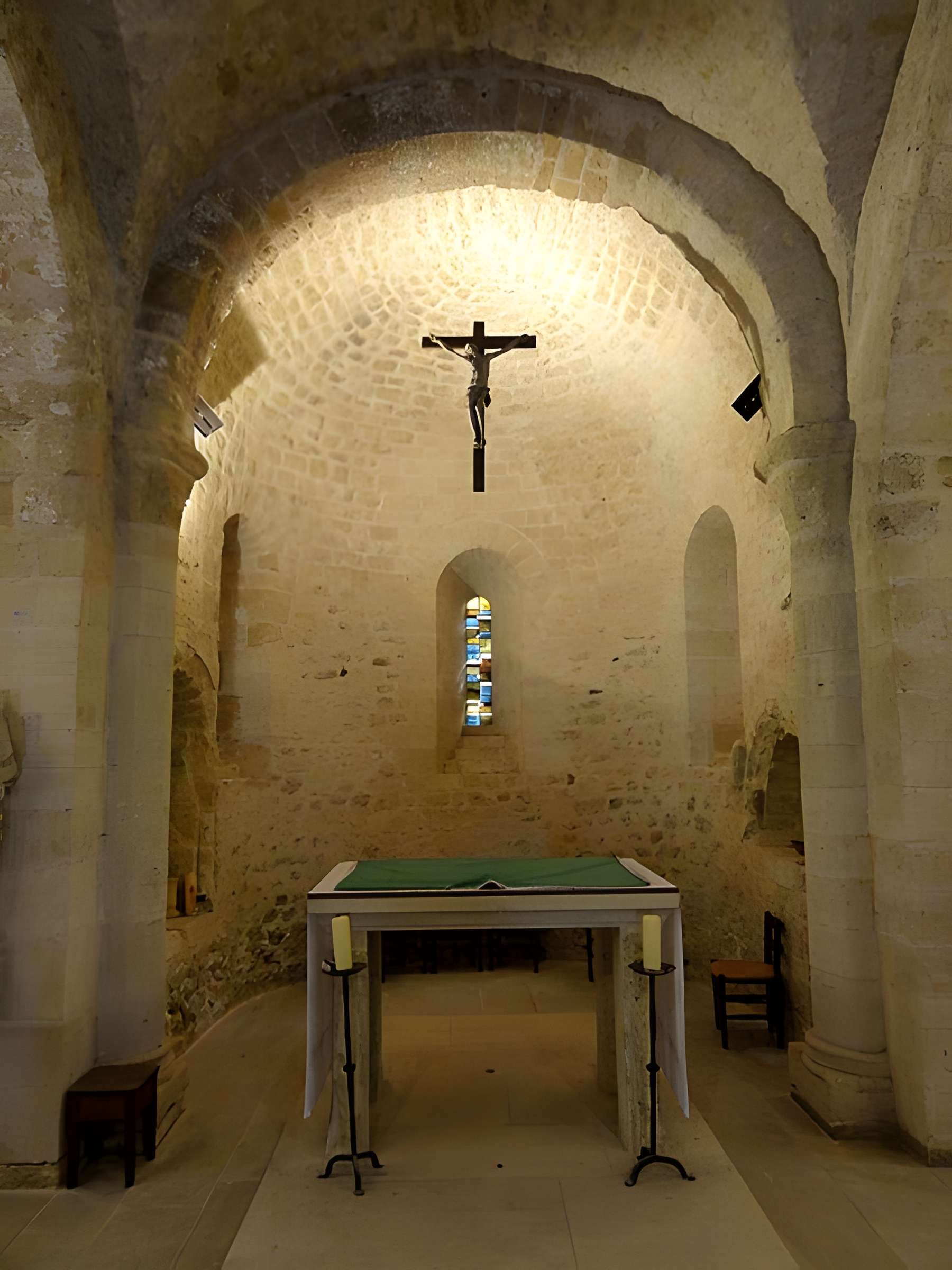 Église Saint-André de Moussy
