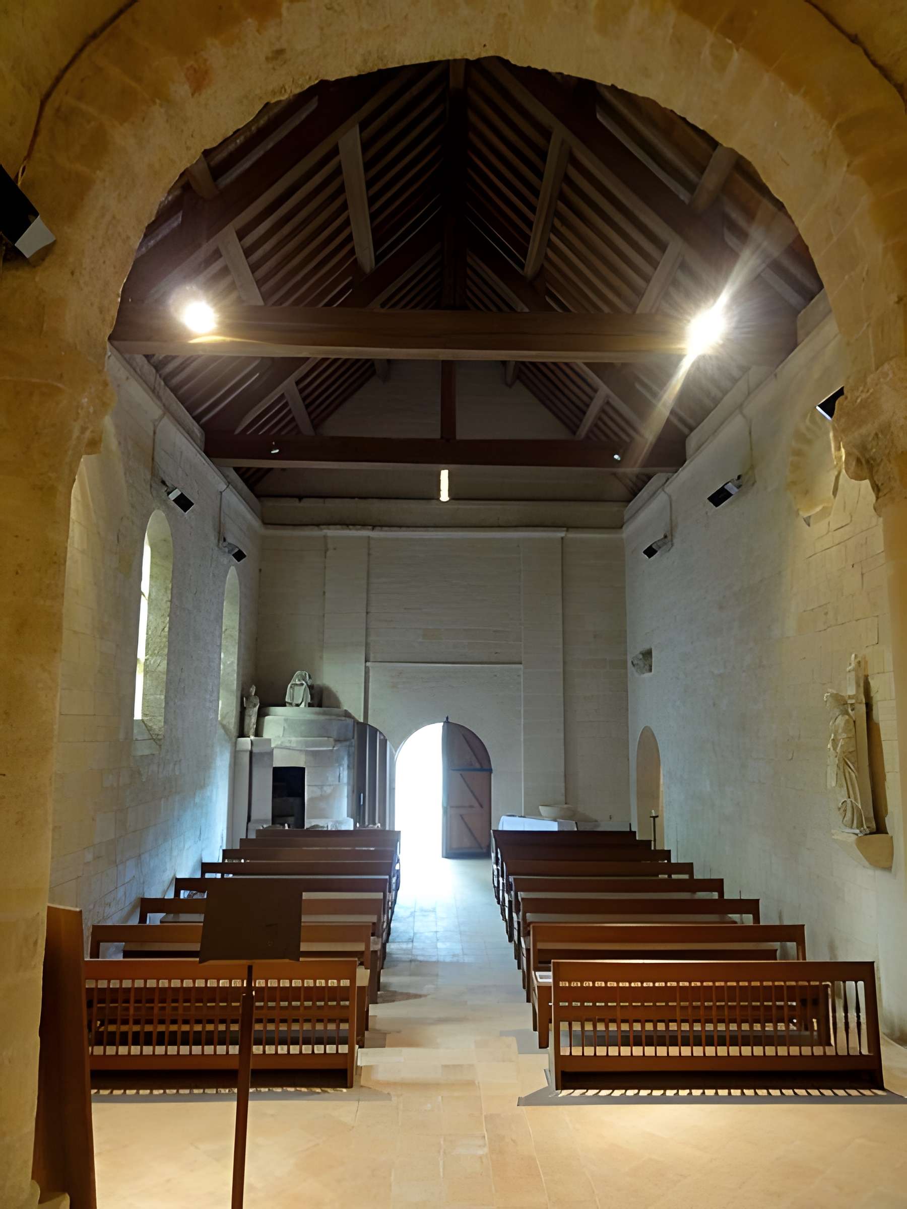 Église Saint-André de Moussy